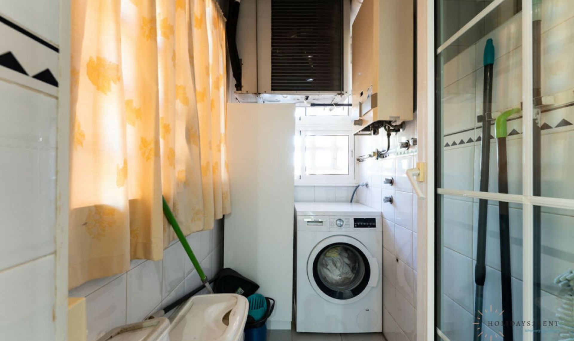 Resale - Apartment -
Torremolinos