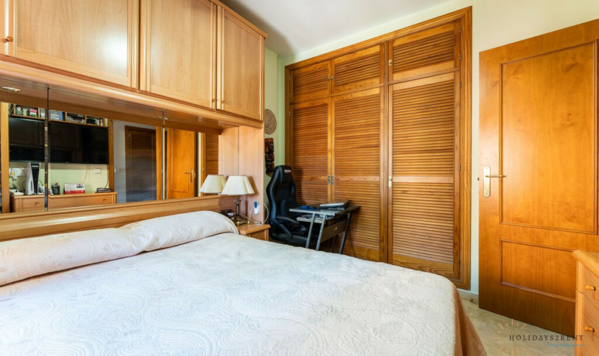 Resale - Apartment -
Torremolinos