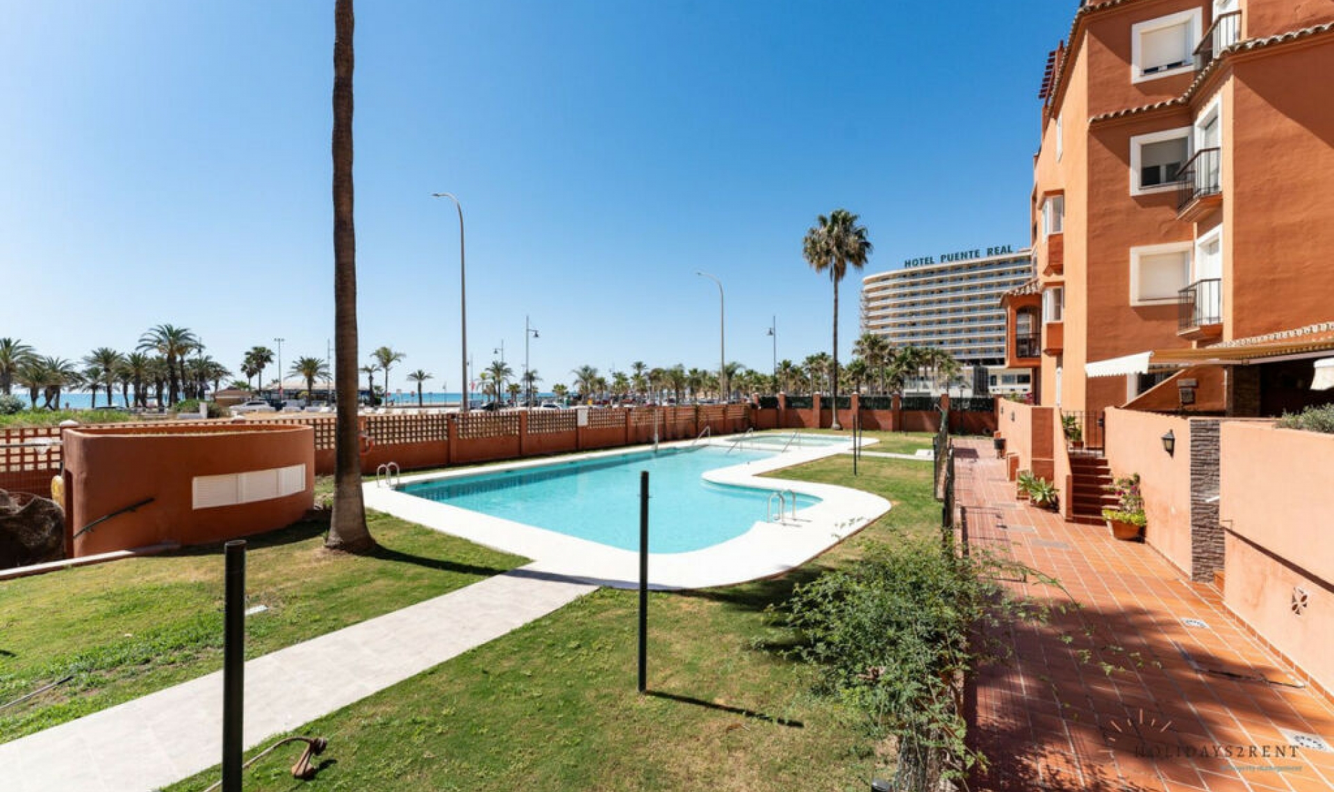 Resale - Apartment -
Torremolinos