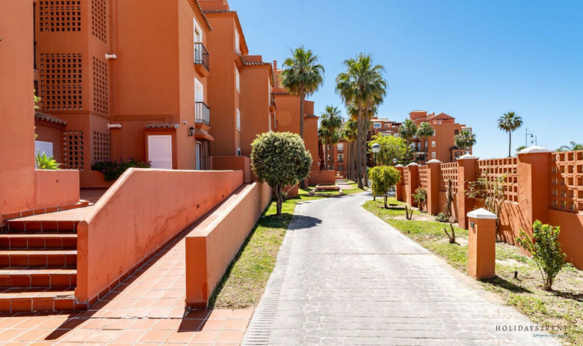 Resale - Apartment -
Torremolinos