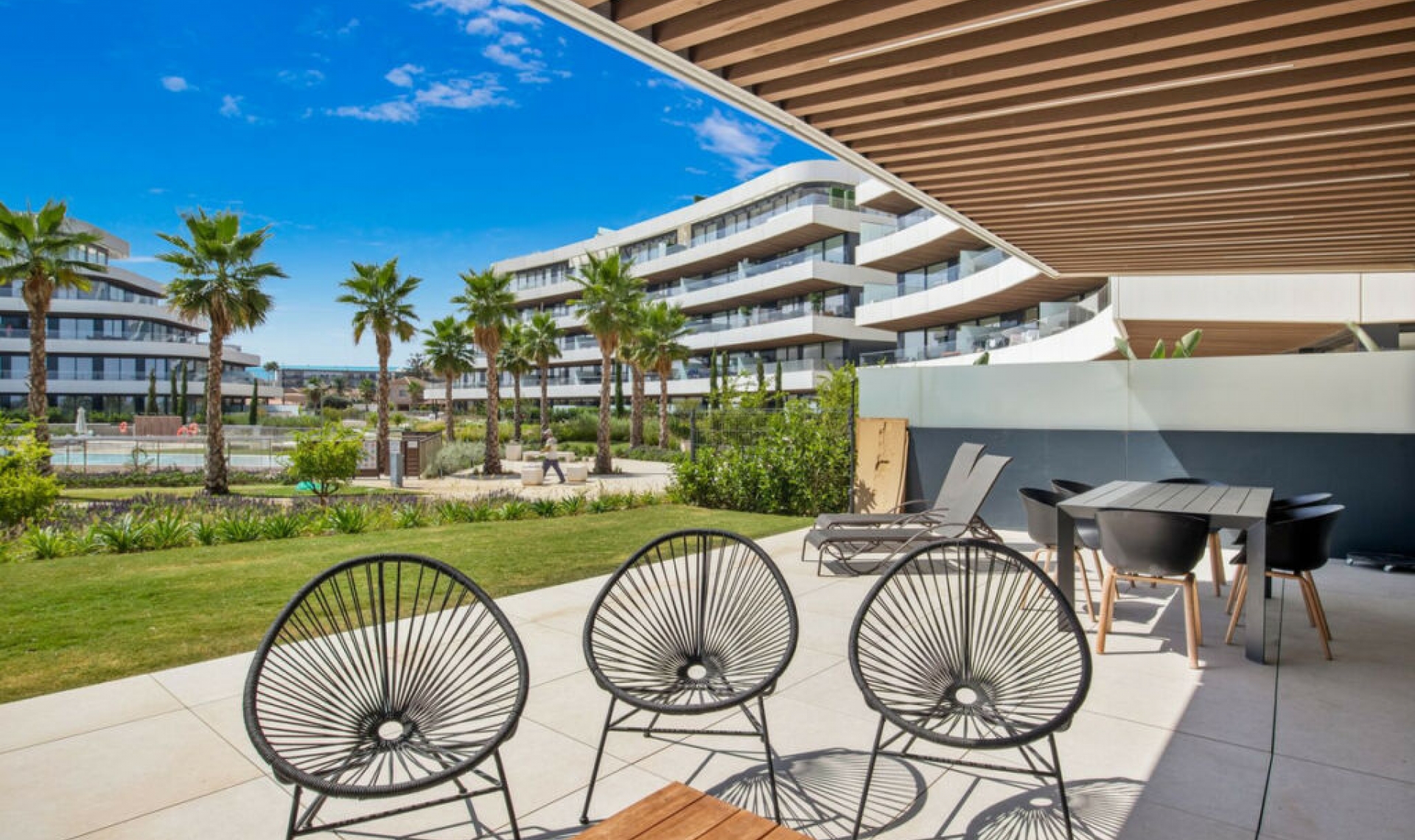 Resale - Apartment -
Torremolinos