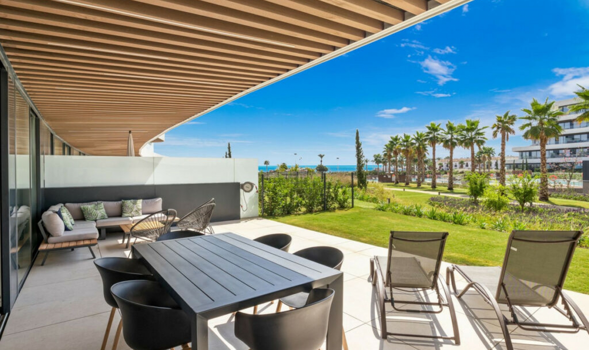 Resale - Apartment -
Torremolinos