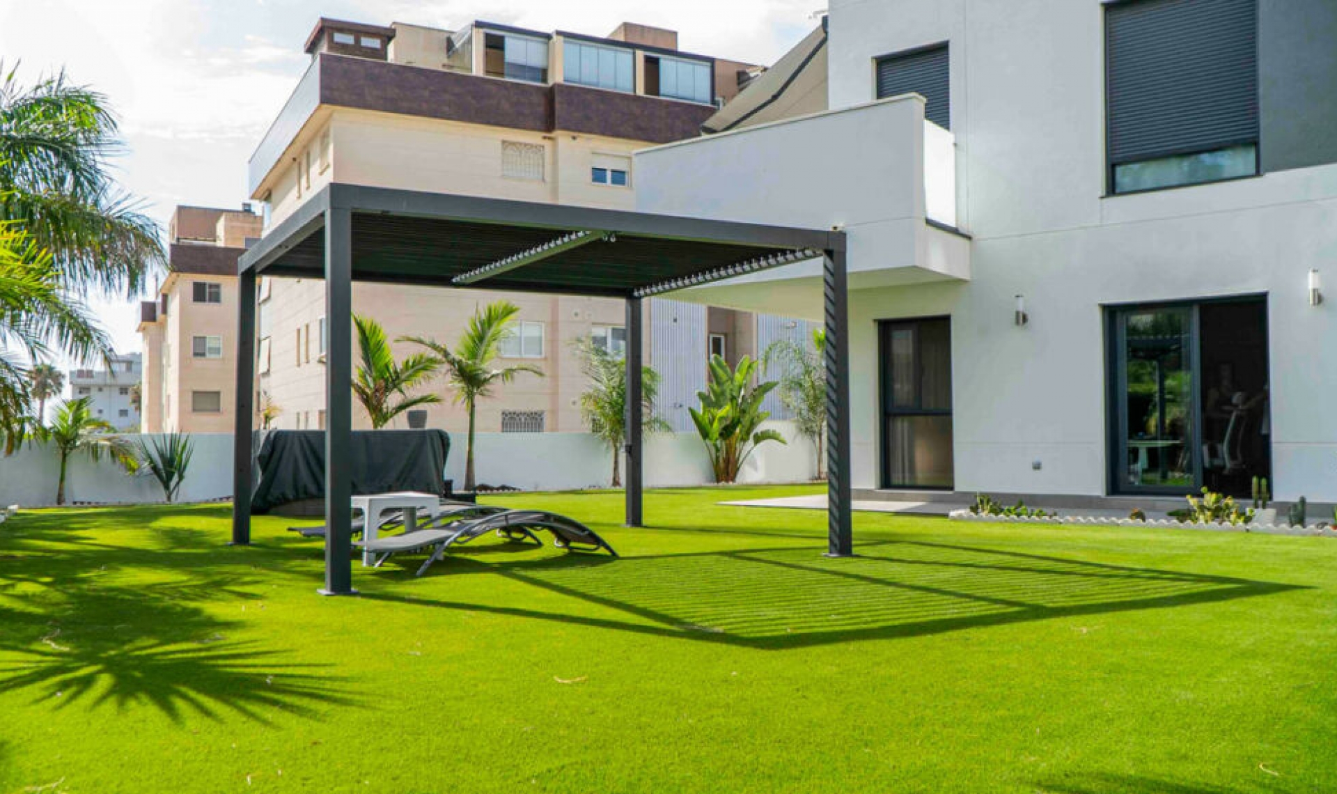 Resale - Apartment -
Torremolinos