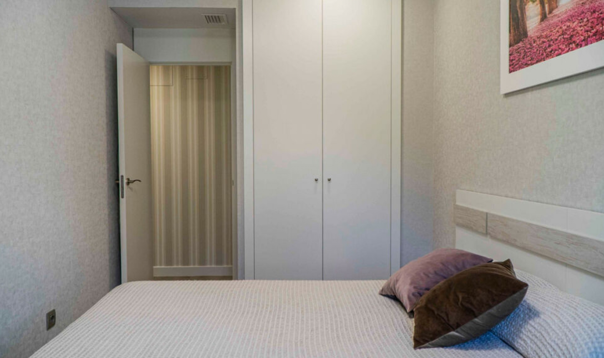 Resale - Apartment -
Torremolinos