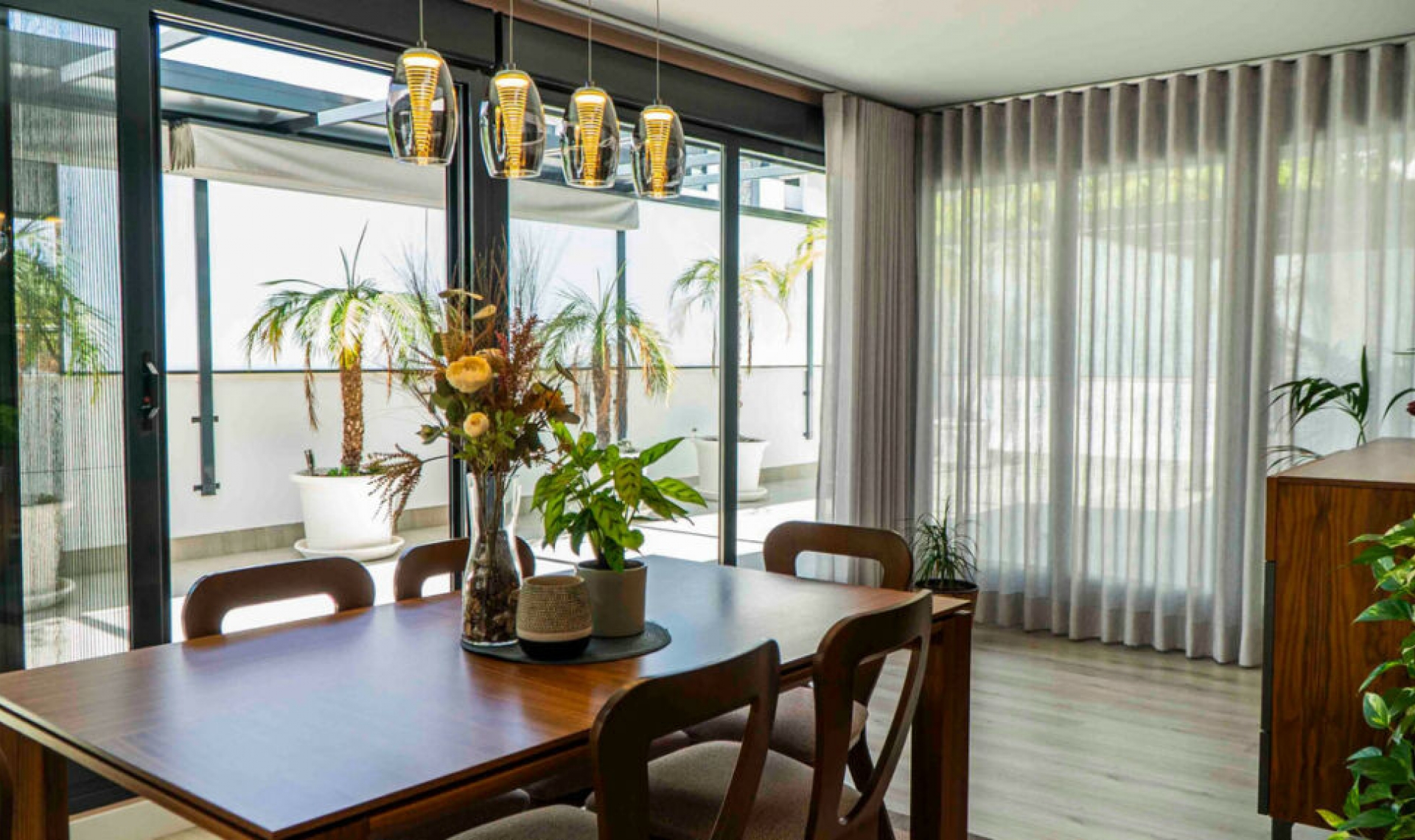 Resale - Apartment -
Torremolinos