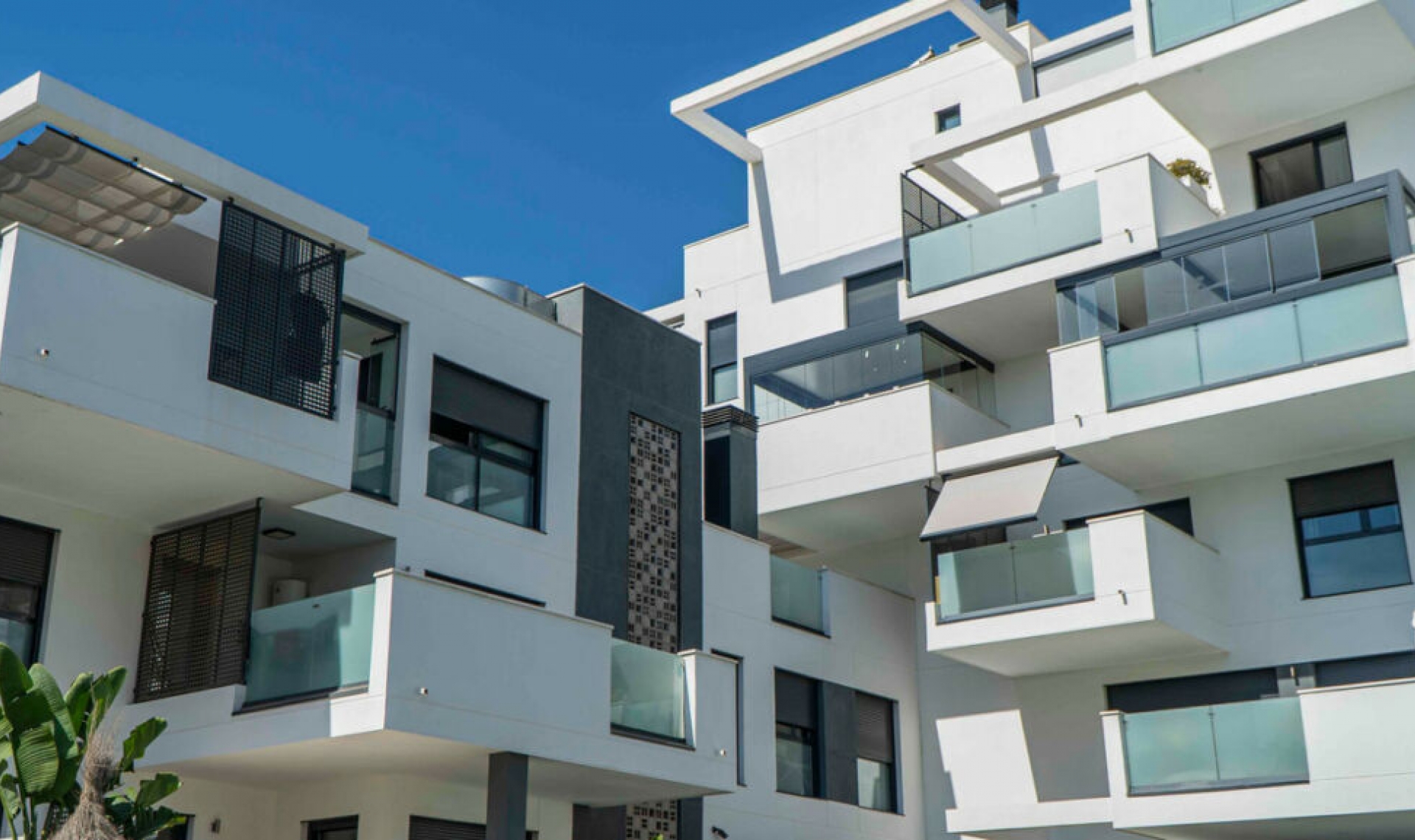 Resale - Apartment -
Torremolinos