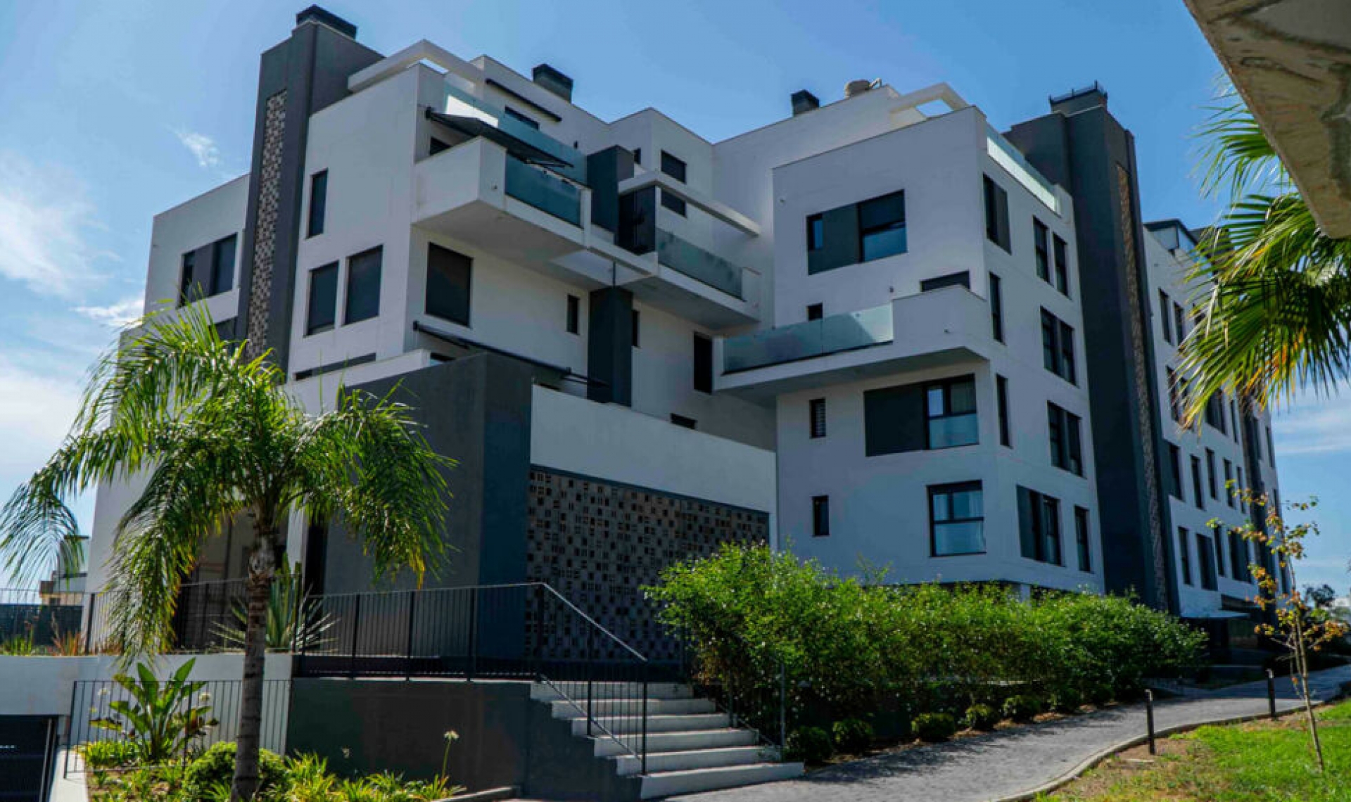 Resale - Apartment -
Torremolinos