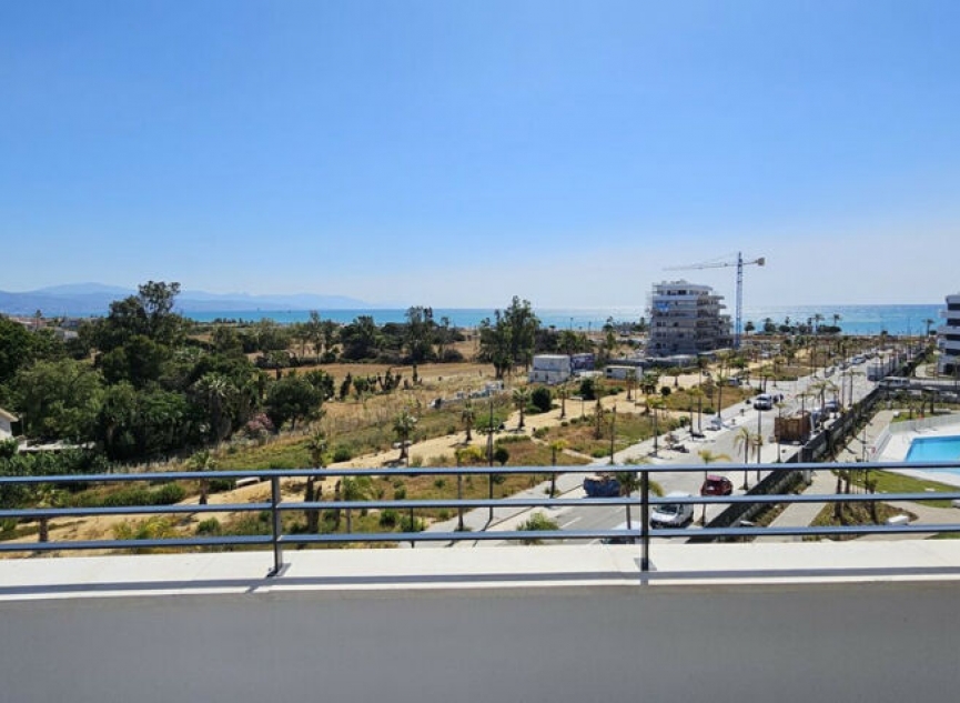 Resale - Apartment -
Torremolinos