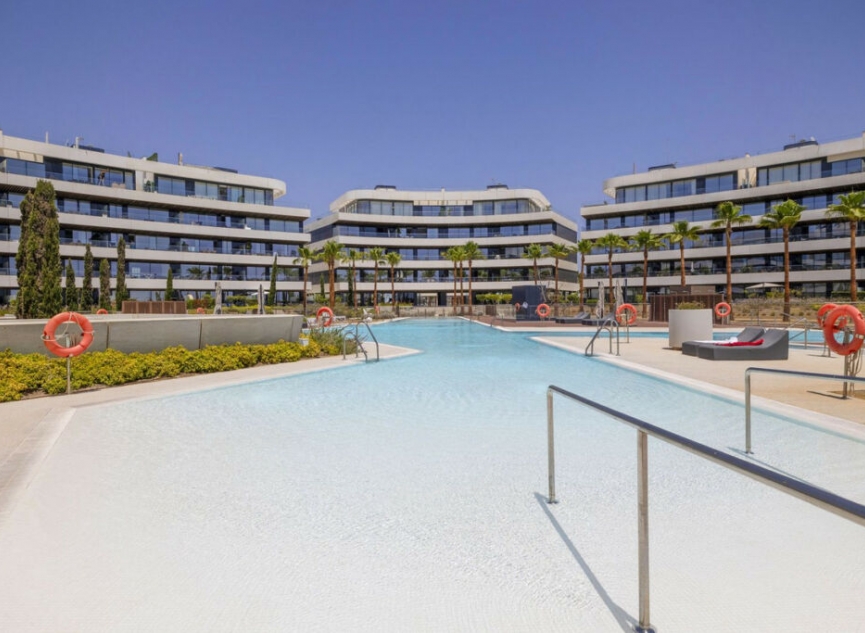 Resale - Apartment -
Torremolinos
