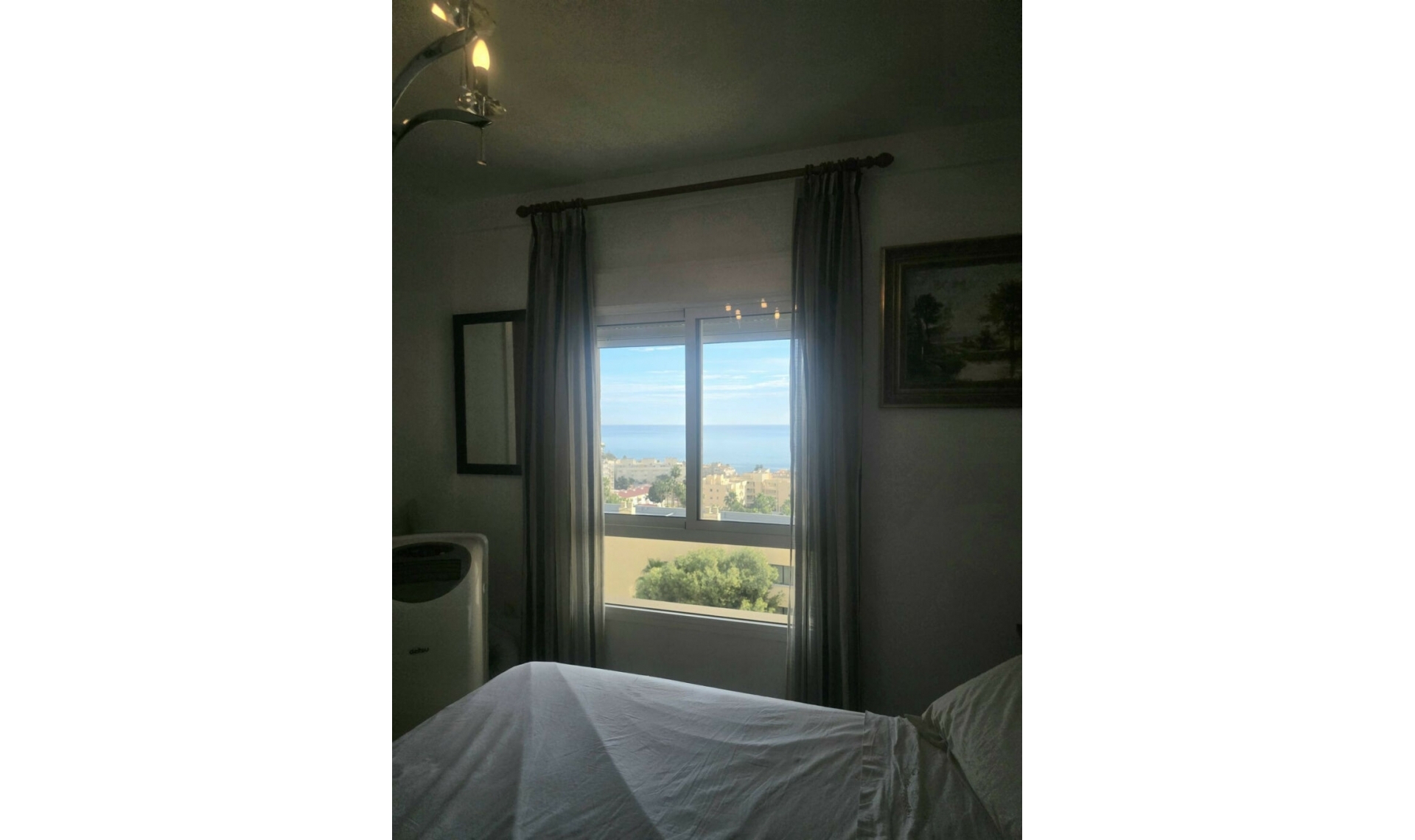 Resale - Apartment -
Torremolinos