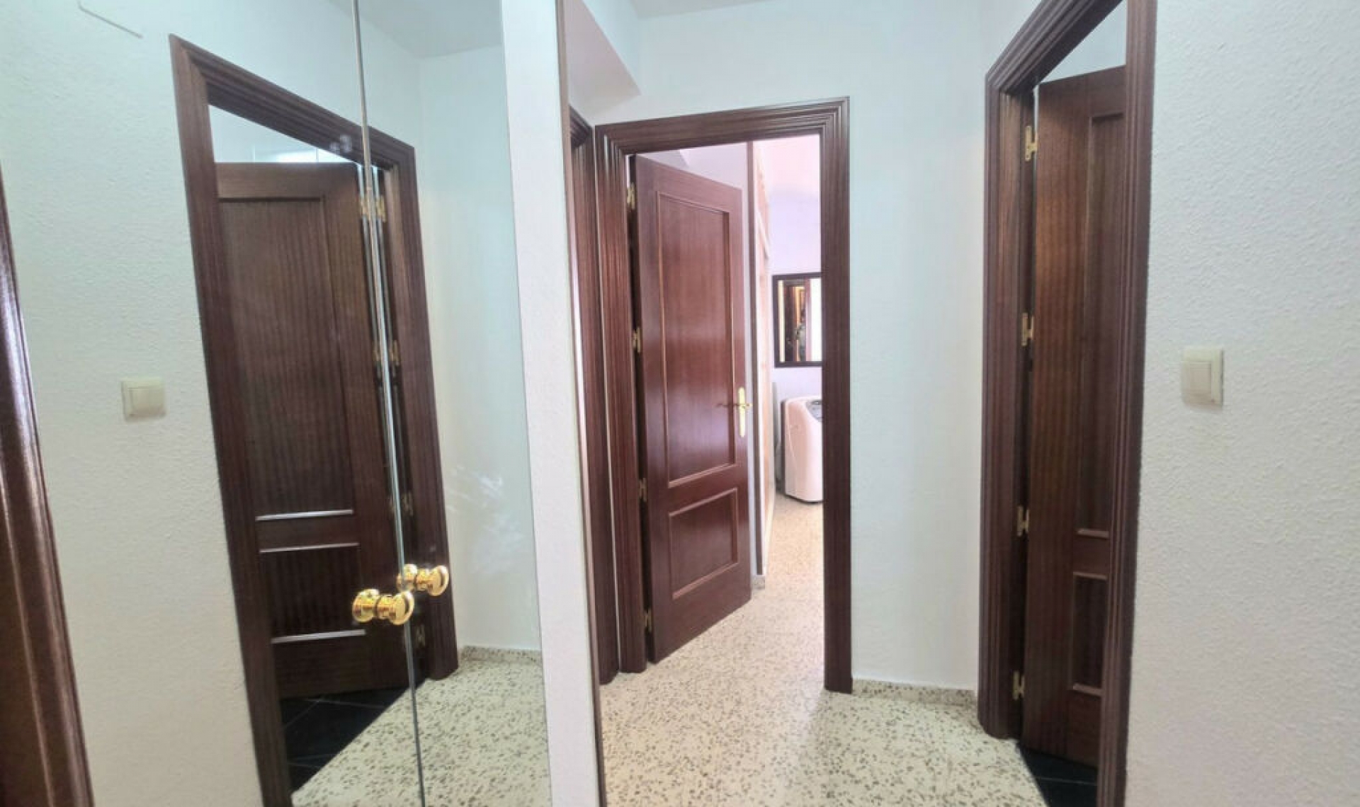 Resale - Apartment -
Torremolinos