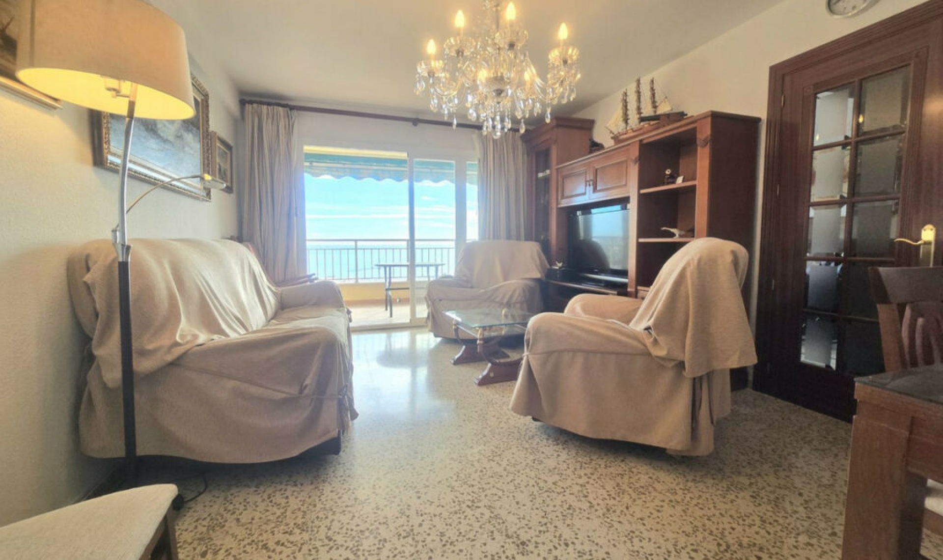 Resale - Apartment -
Torremolinos