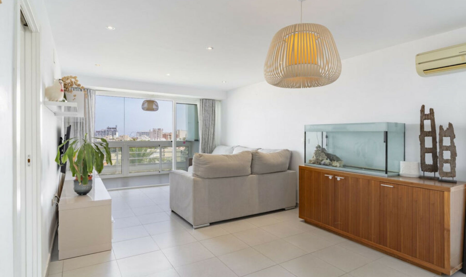 Resale - Apartment -
Torremolinos