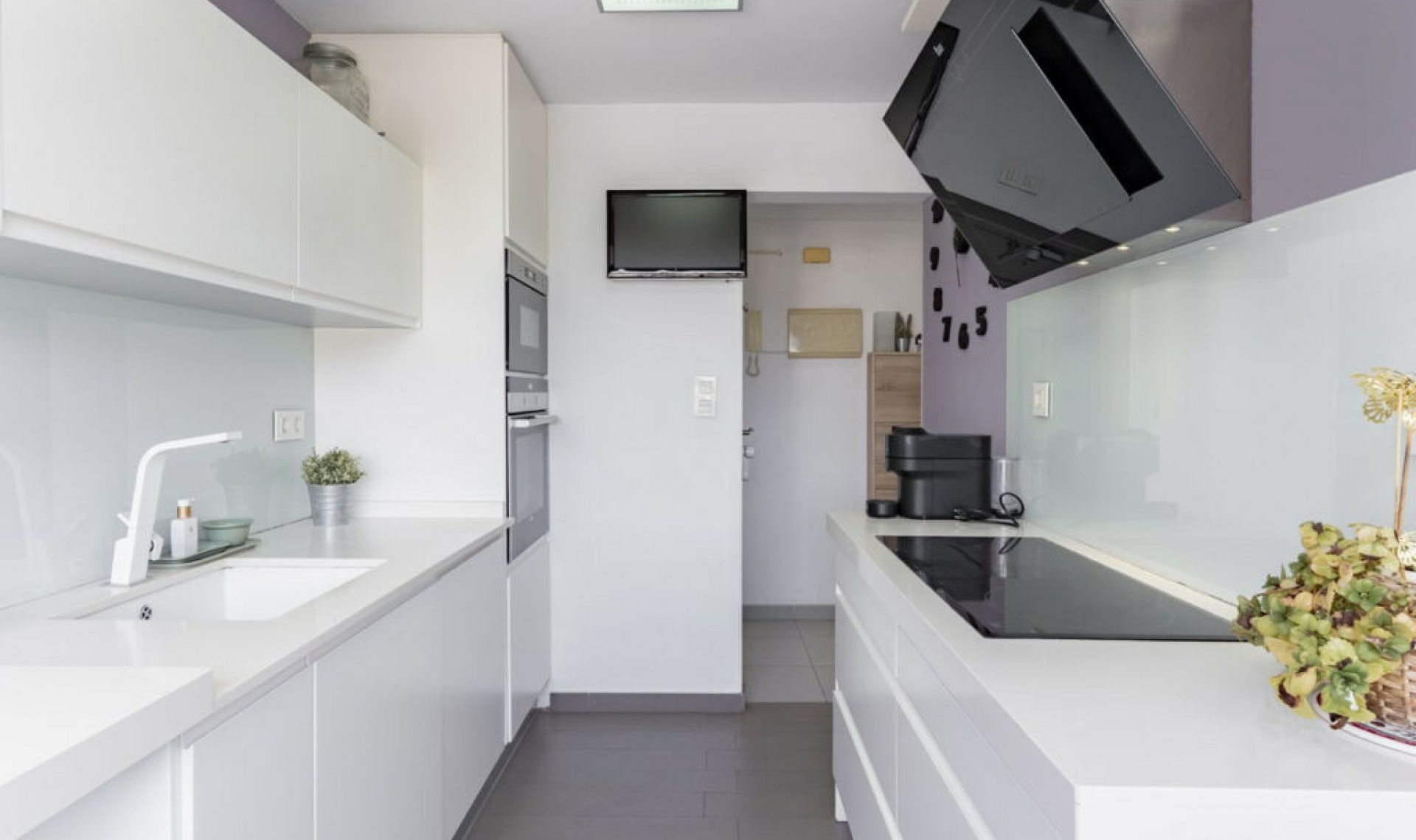 Resale - Apartment -
Torremolinos