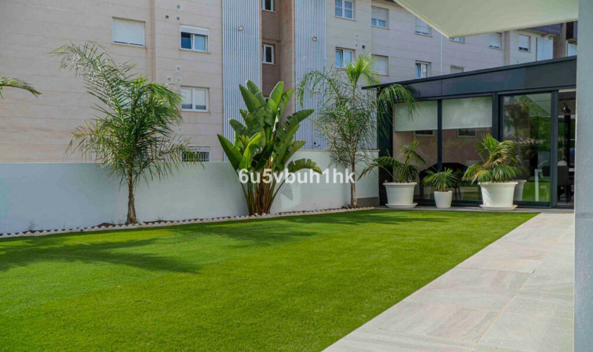 Resale - Apartment -
Torremolinos