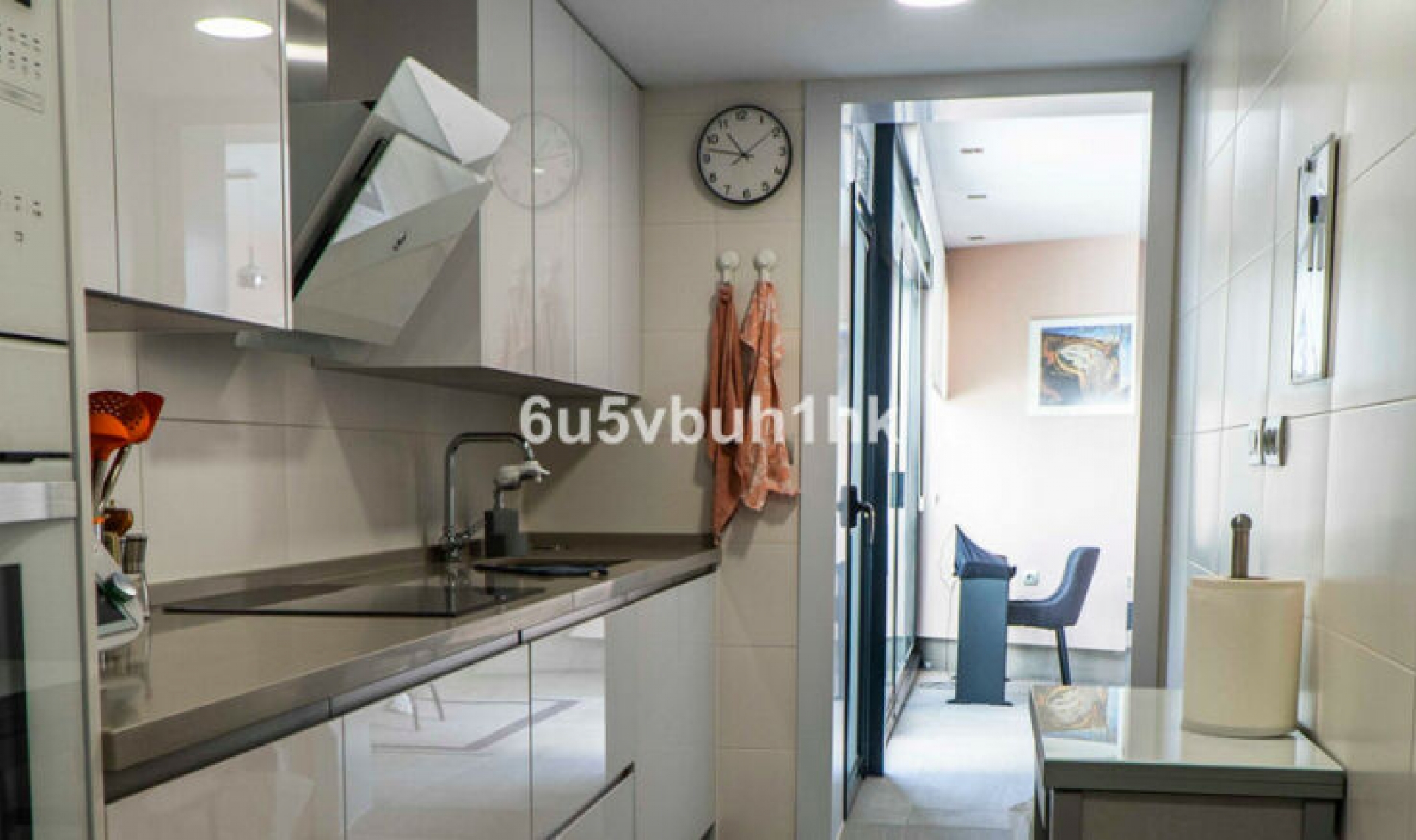 Resale - Apartment -
Torremolinos