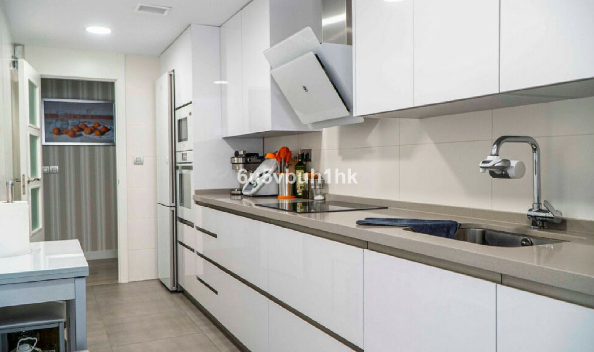 Resale - Apartment -
Torremolinos