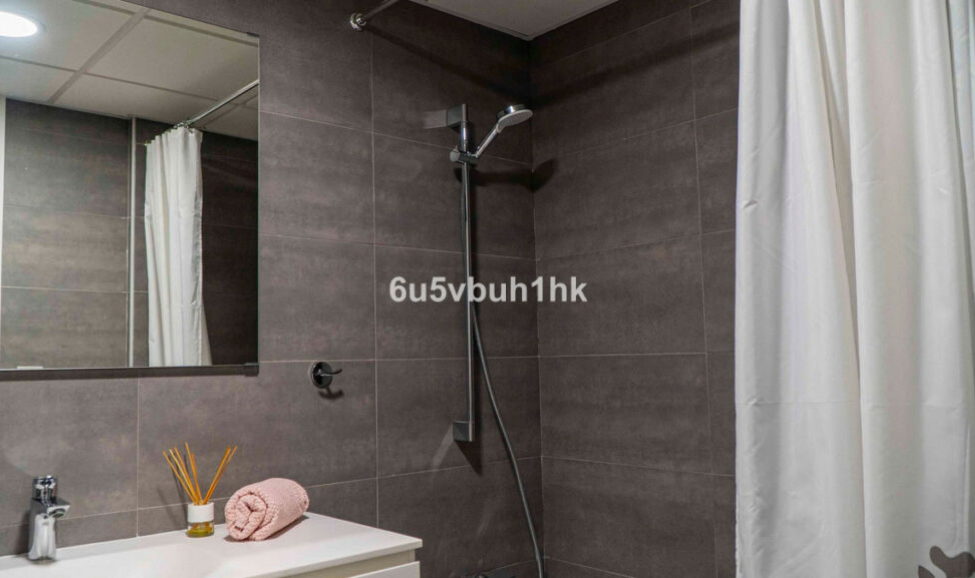 Resale - Apartment -
Torremolinos