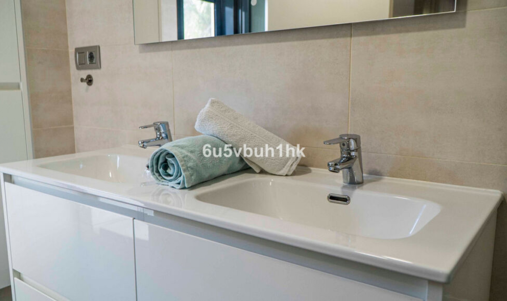 Resale - Apartment -
Torremolinos