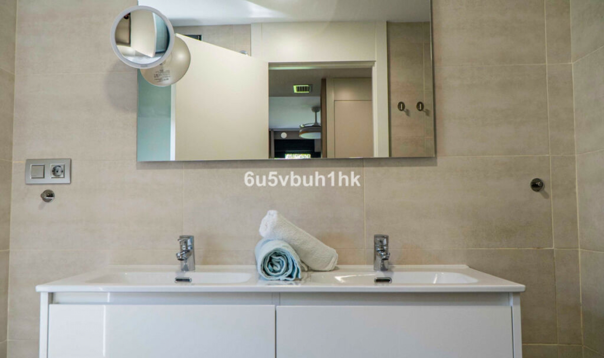 Resale - Apartment -
Torremolinos