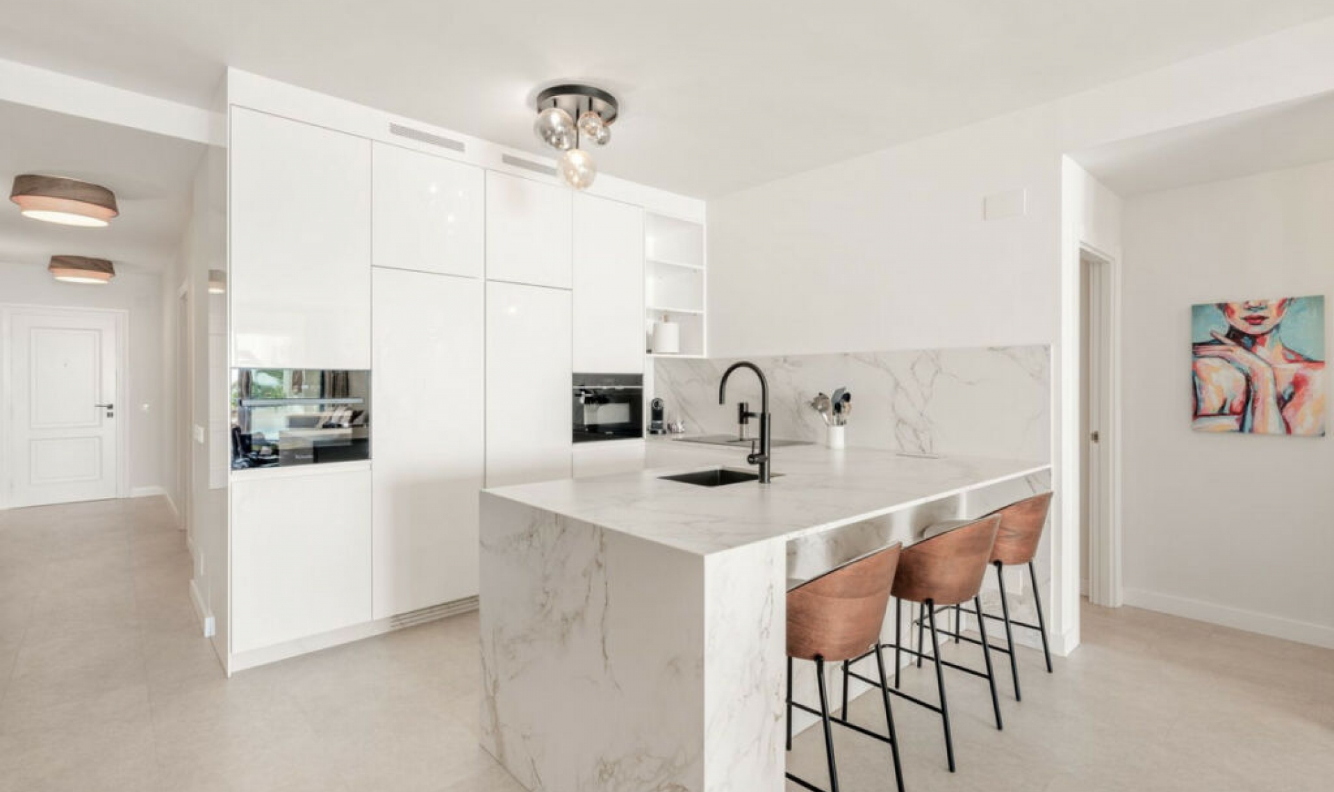 Resale - Apartment -
Torremolinos