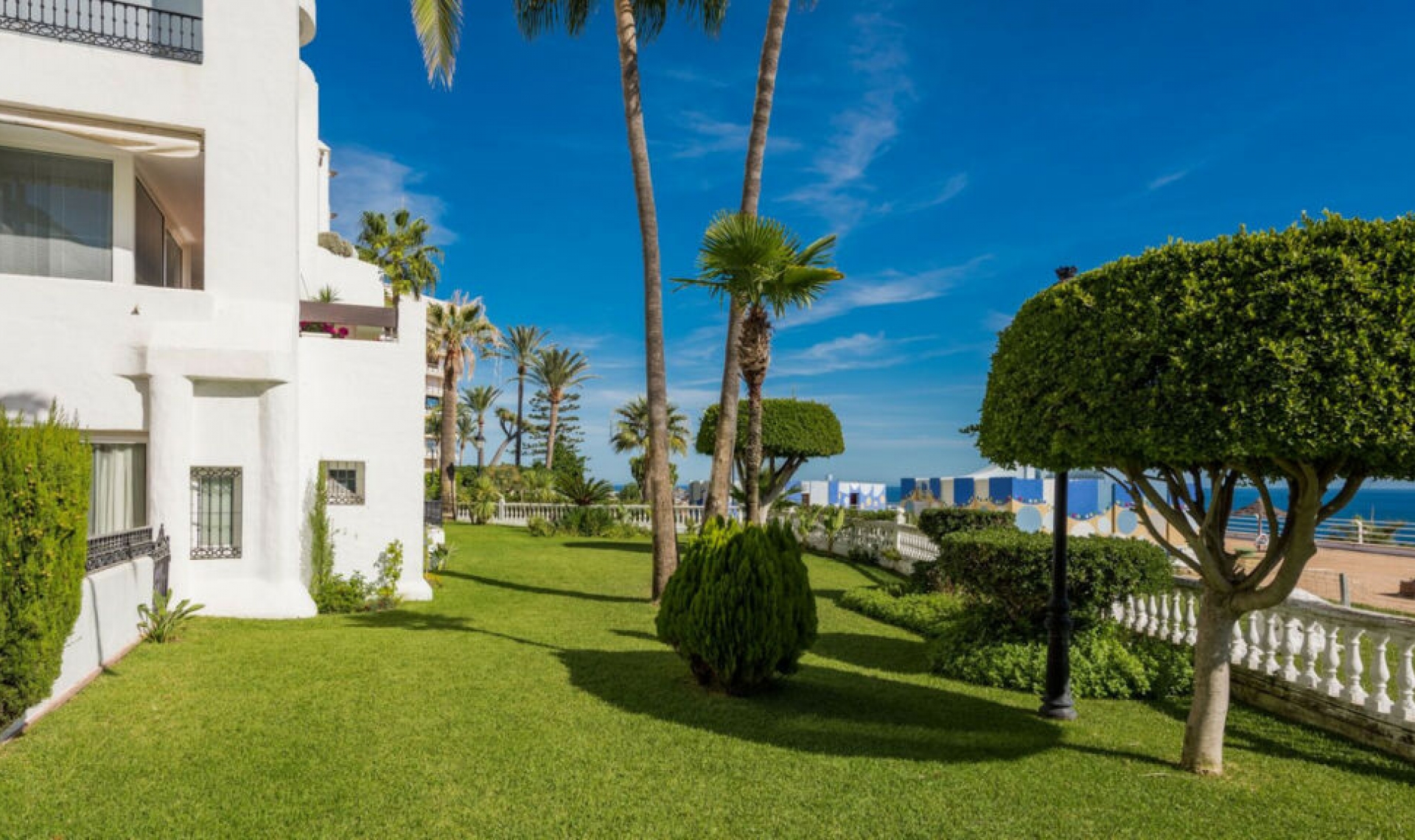 Resale - Apartment -
Torremolinos