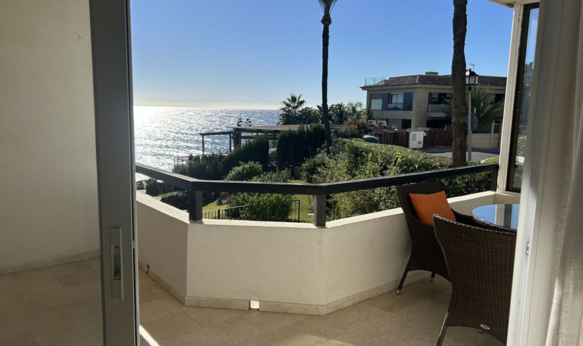 Resale - Apartment -
Torrenueva