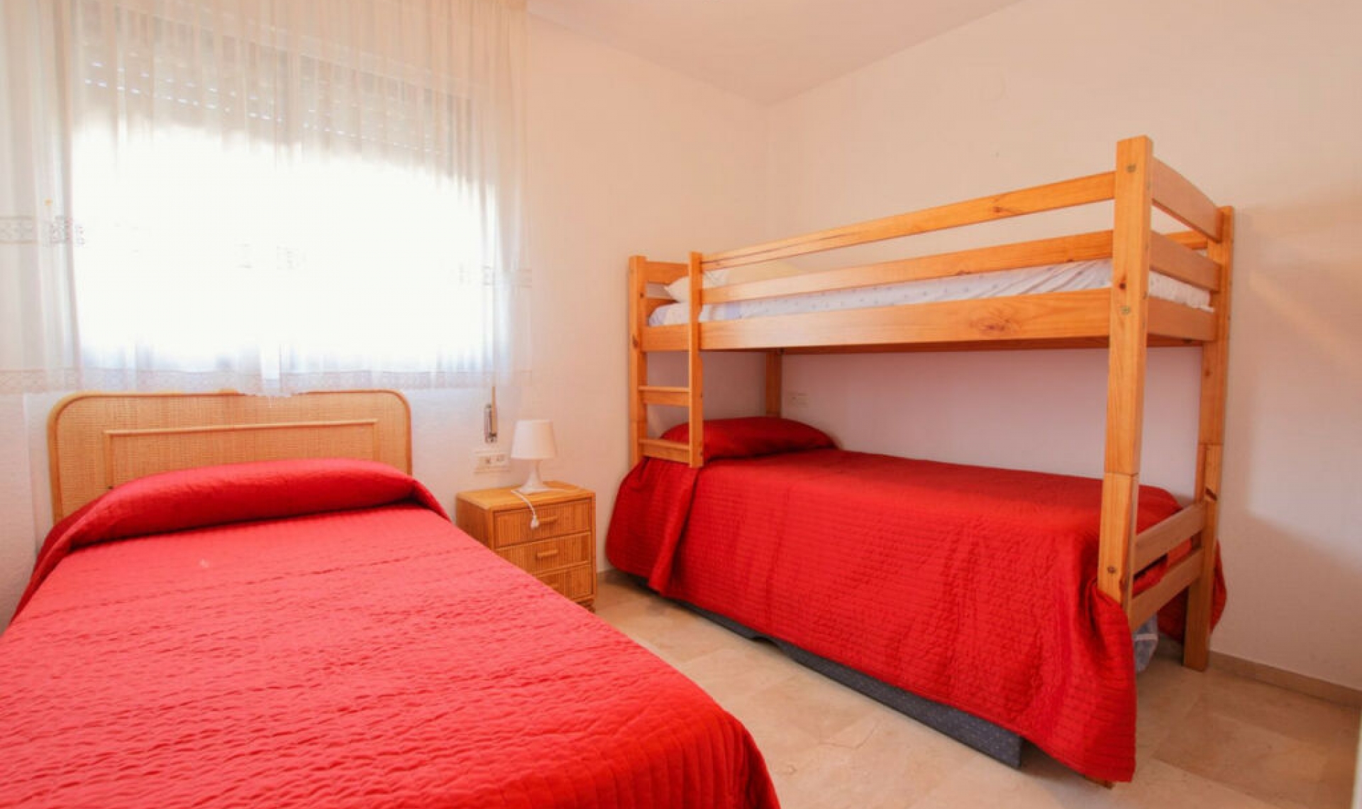 Resale - Apartment -
Torrenueva