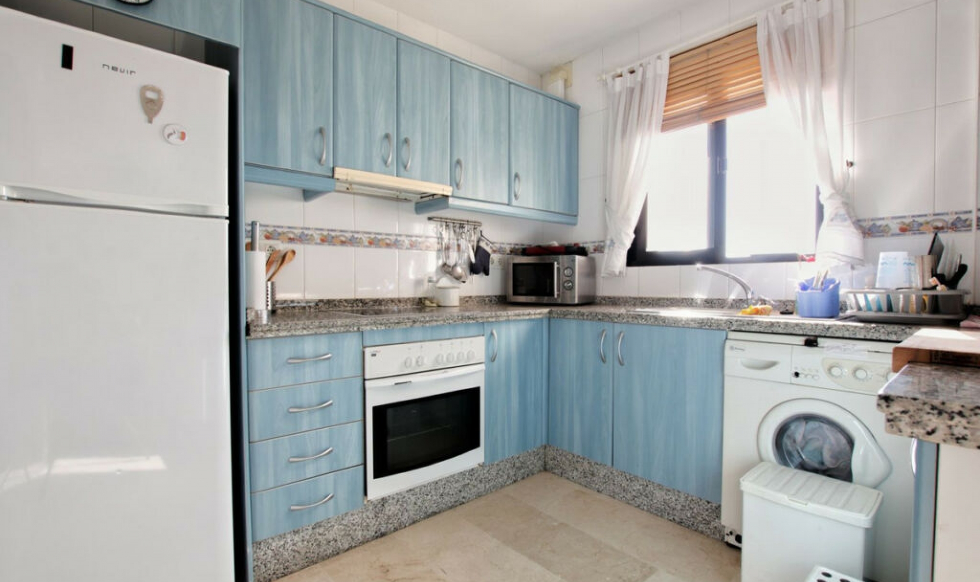 Resale - Apartment -
Torrenueva