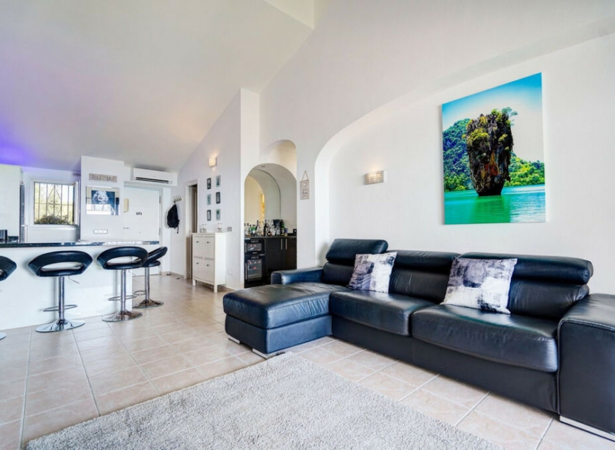 Resale - Apartment -
Torrenueva