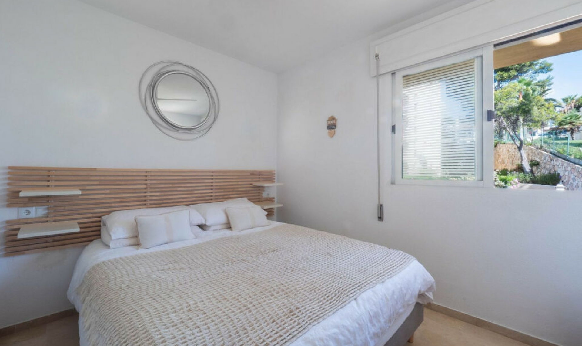 Resale - Apartment -
Torrenueva