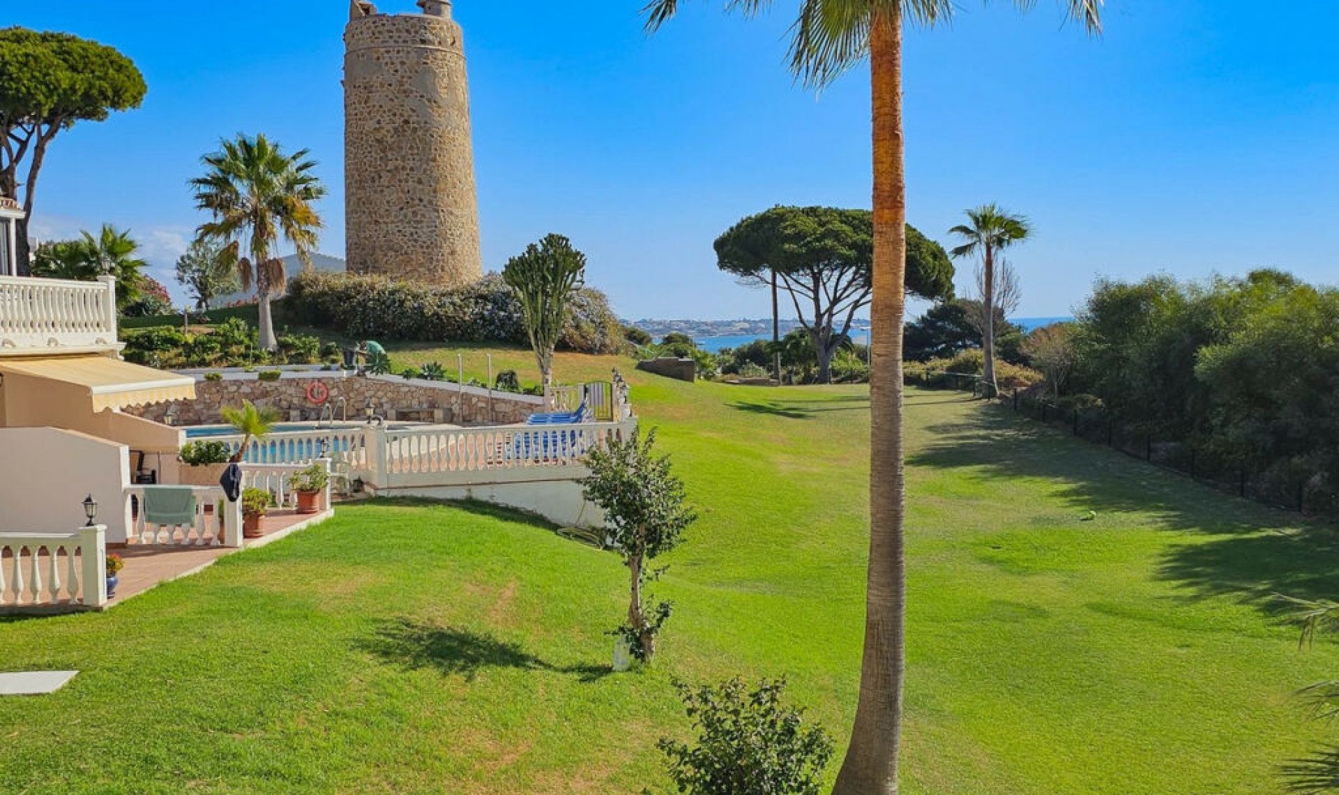 Resale - Apartment -
Torrenueva