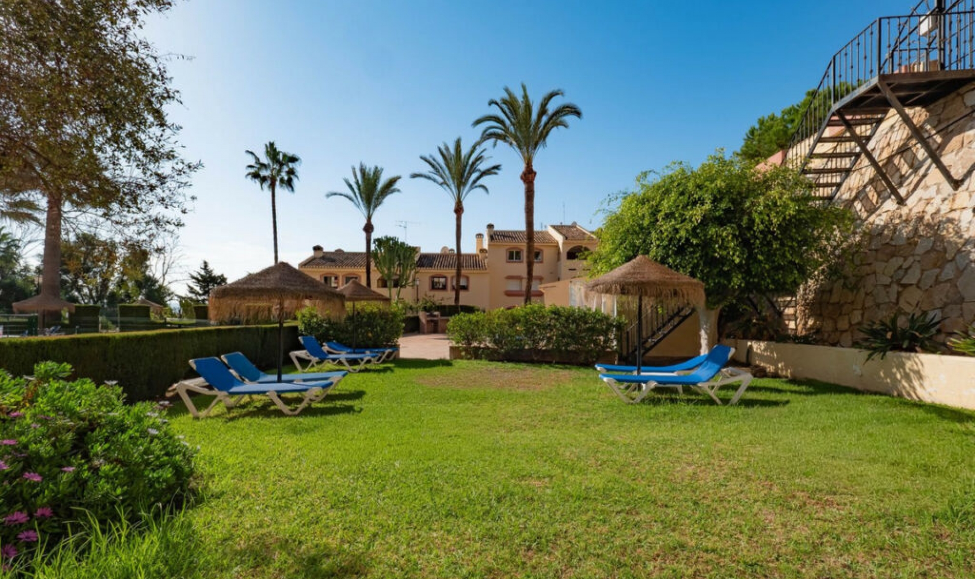 Resale - Apartment -
Torrenueva