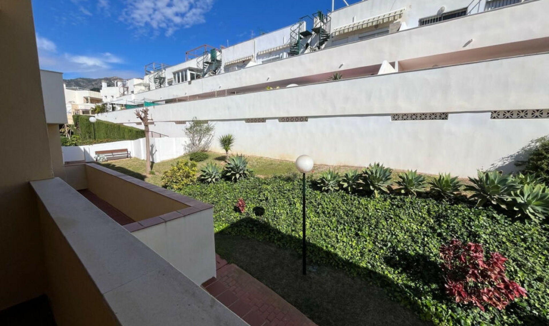 Resale - Apartment -
Torrequebrada