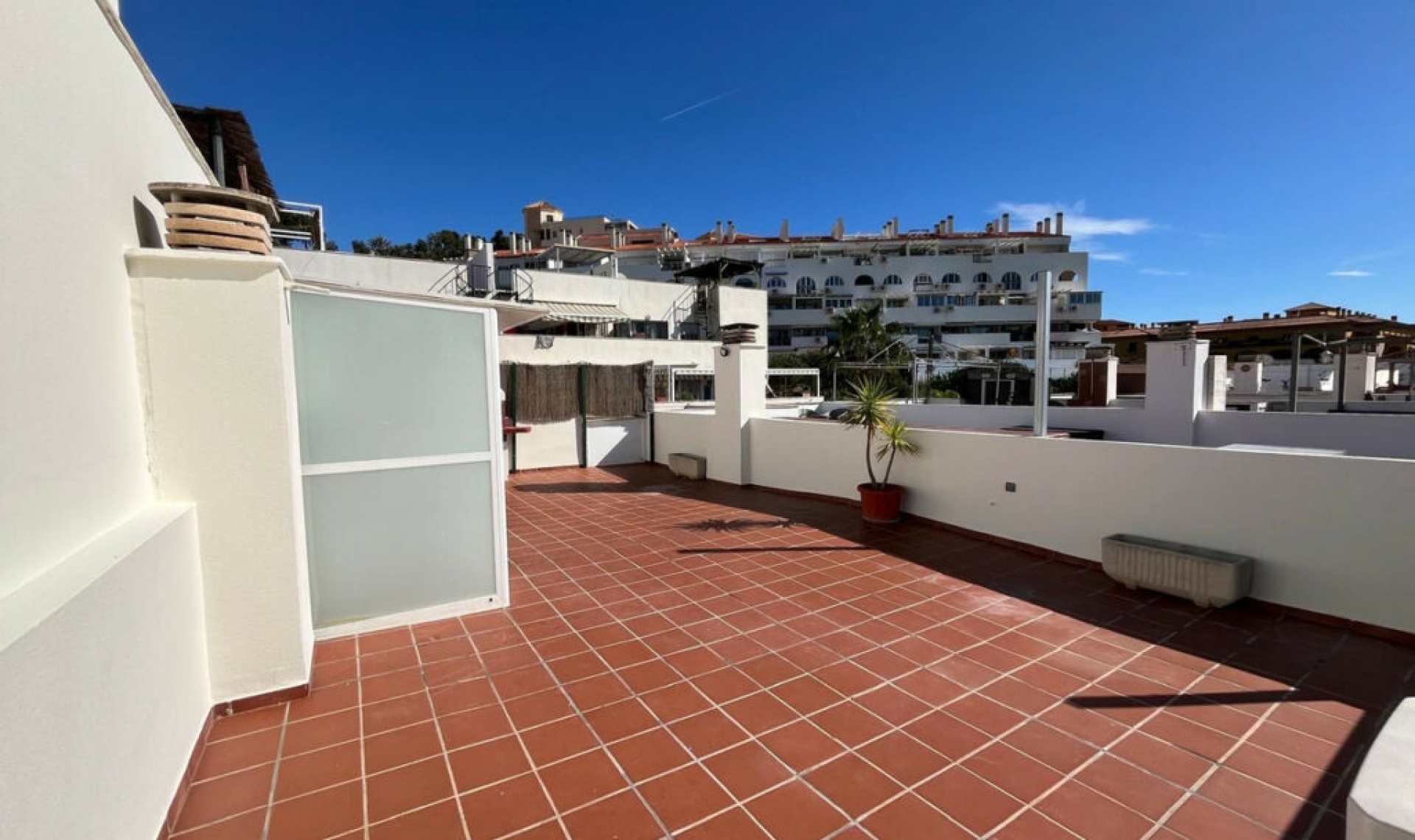 Resale - Apartment -
Torrequebrada