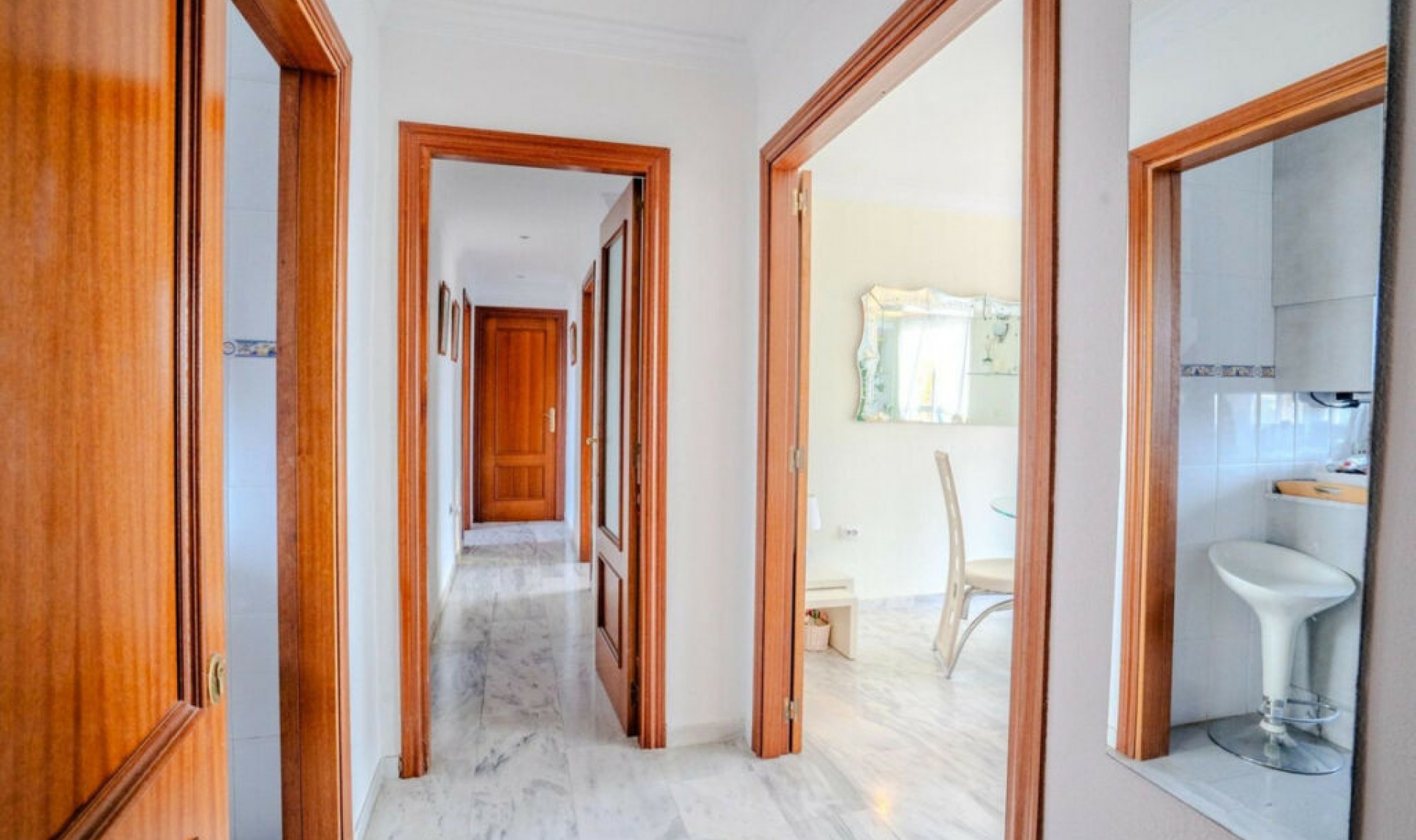 Resale - Apartment -
Torrequebrada