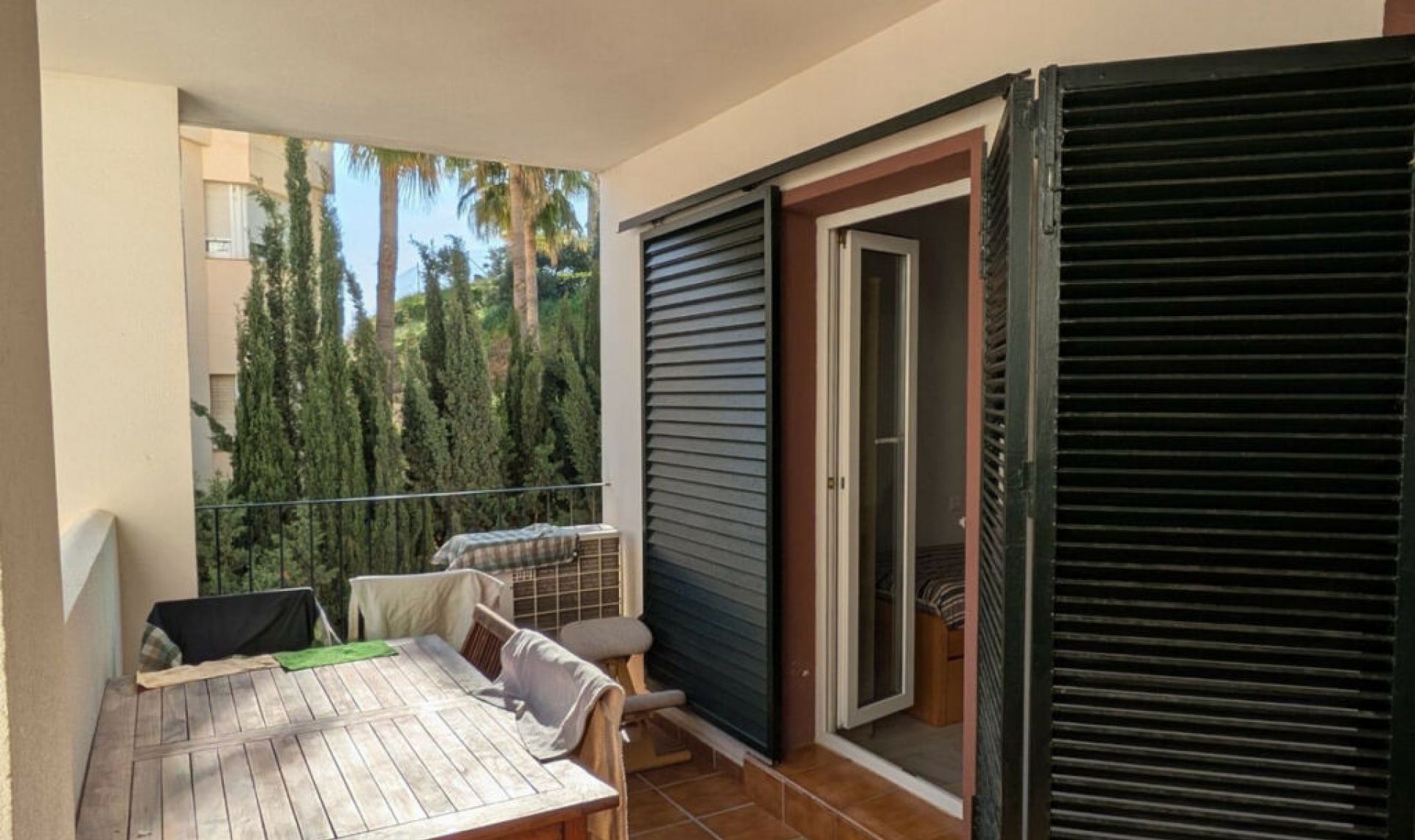 Resale - Apartment -
Torrequebrada