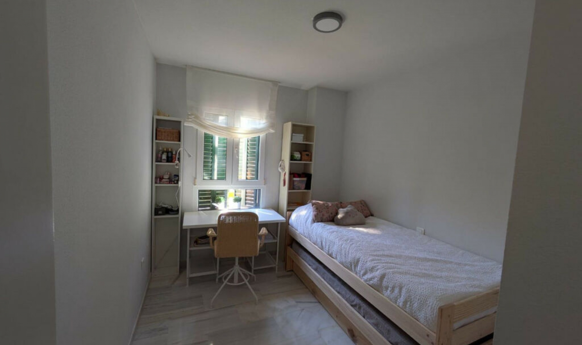 Resale - Apartment -
Torrequebrada