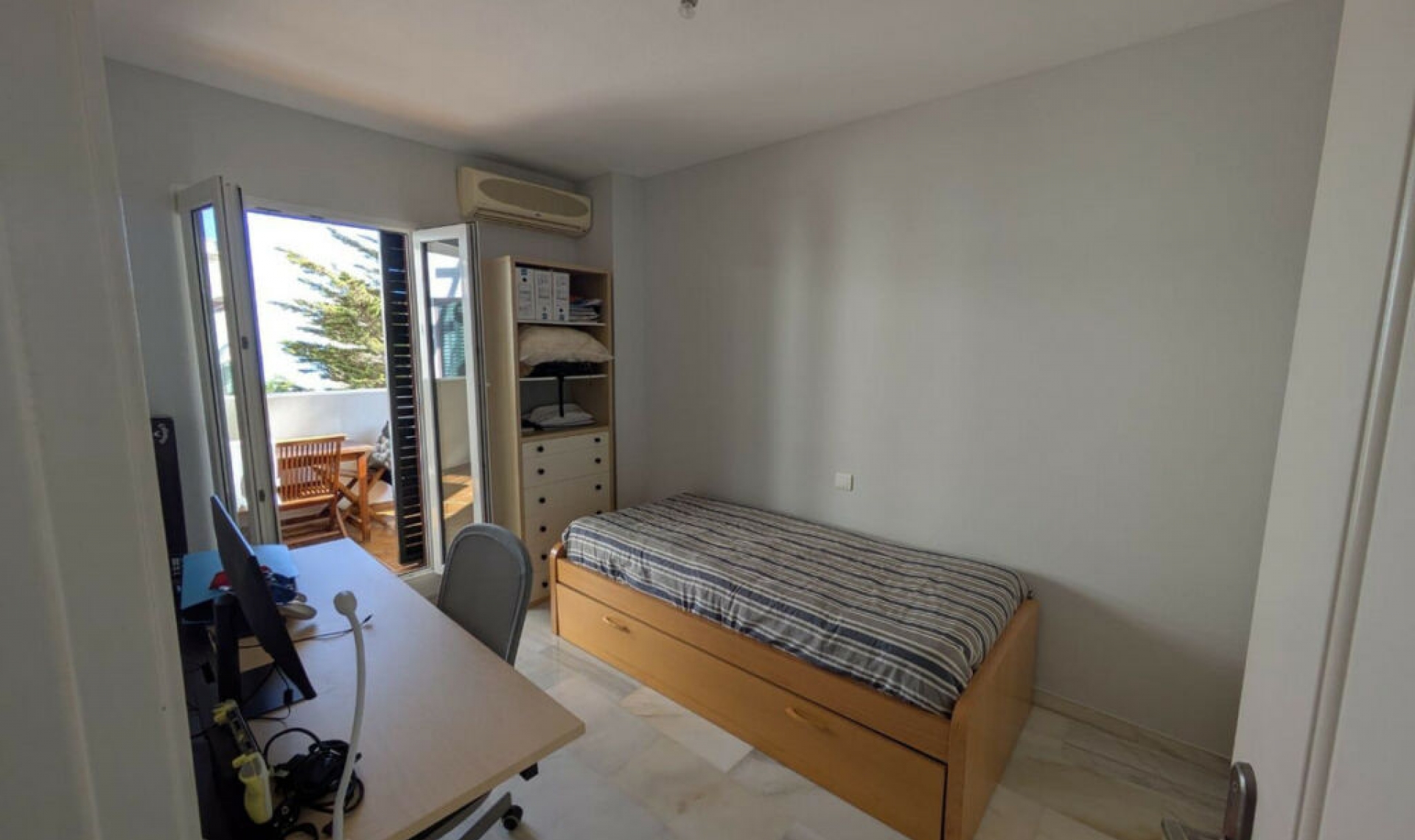 Resale - Apartment -
Torrequebrada