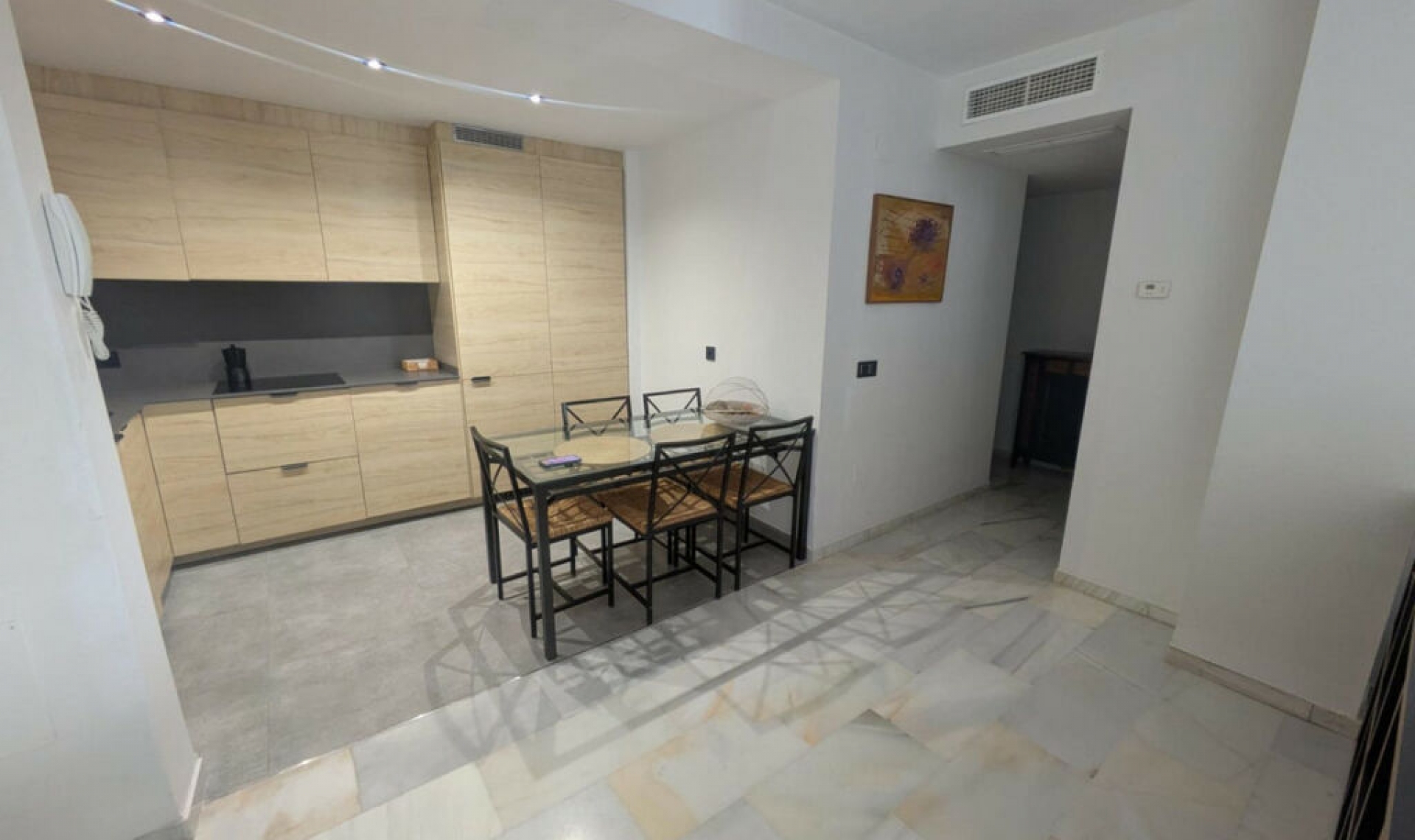 Resale - Apartment -
Torrequebrada