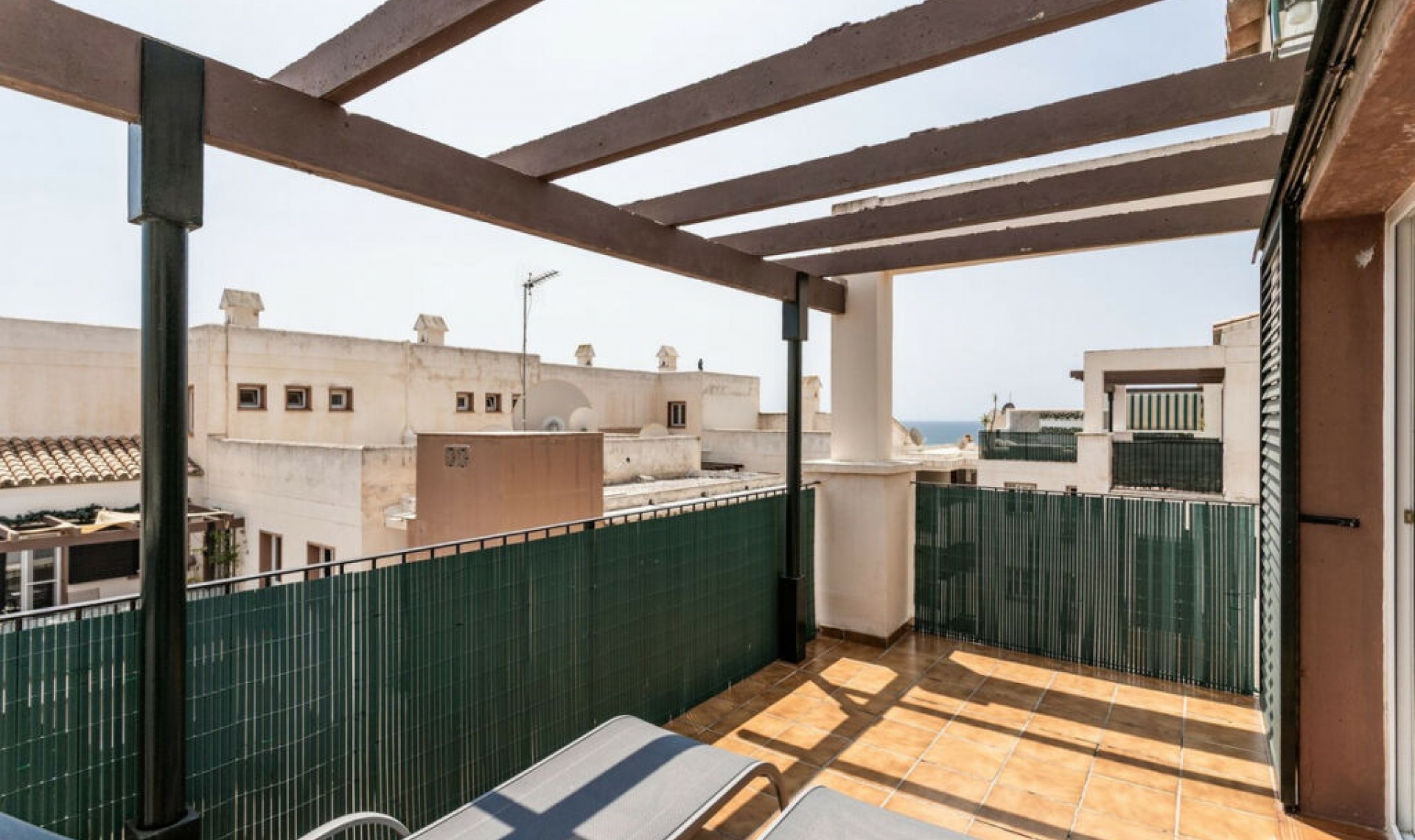 Resale - Apartment -
Torrequebrada