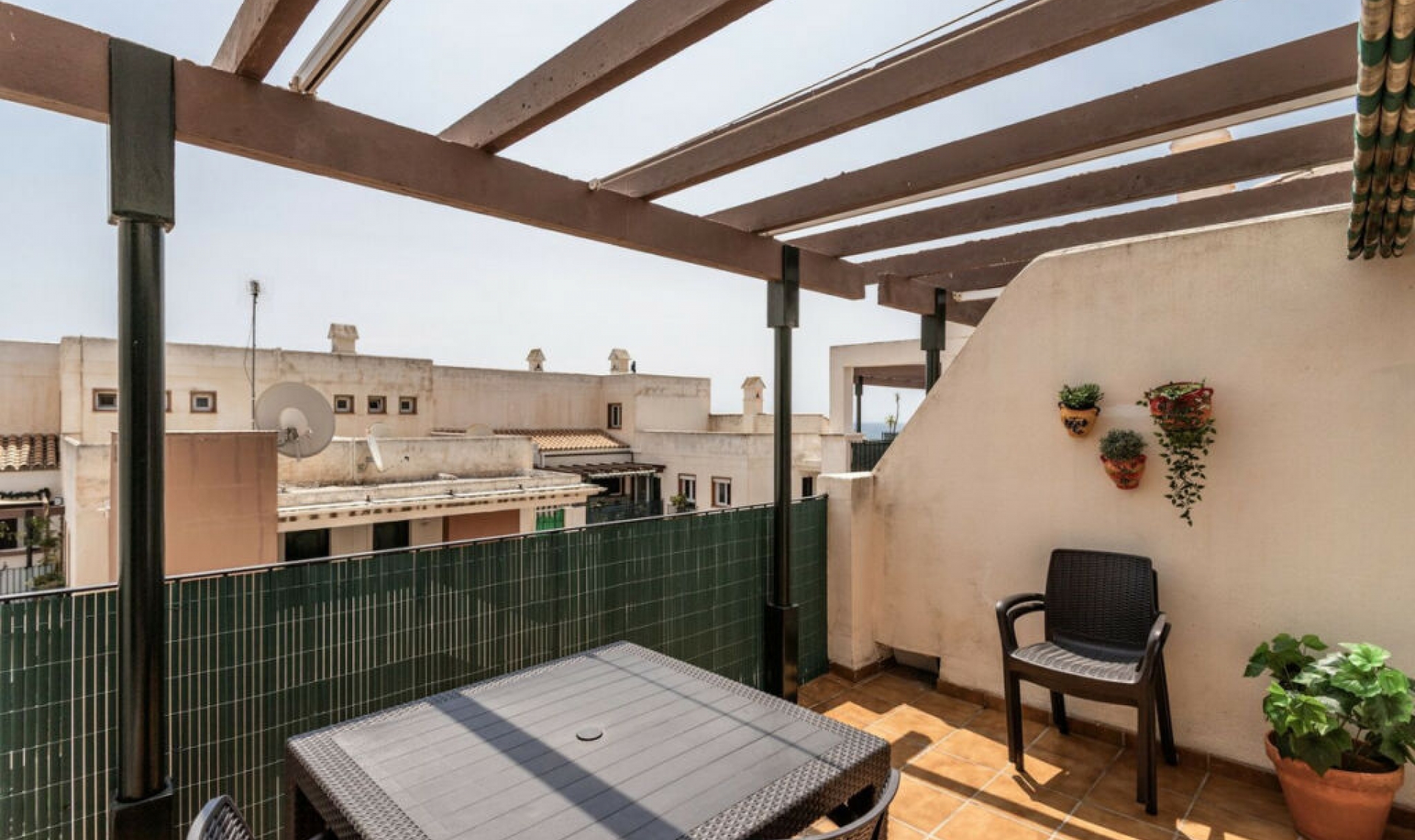Resale - Apartment -
Torrequebrada