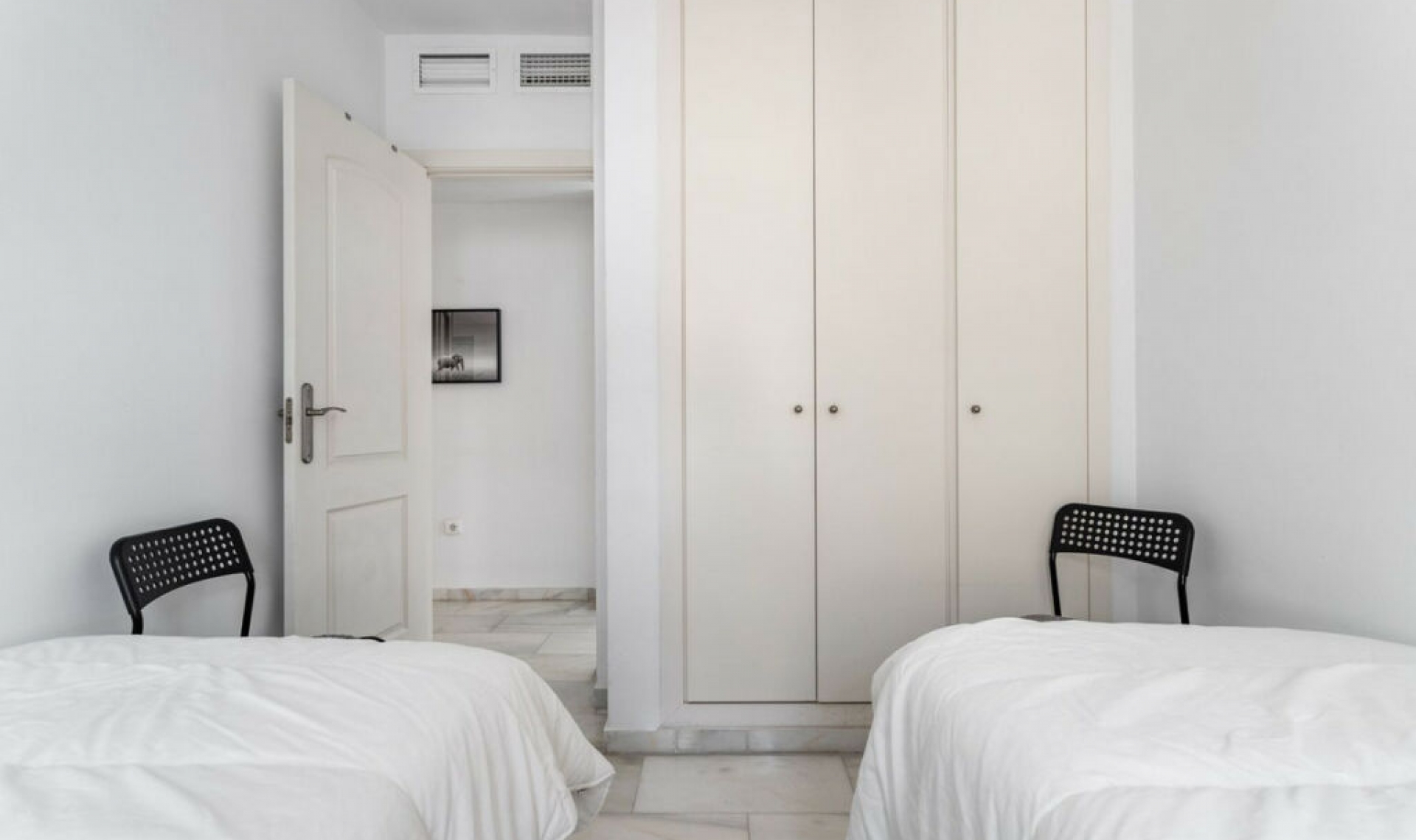Resale - Apartment -
Torrequebrada