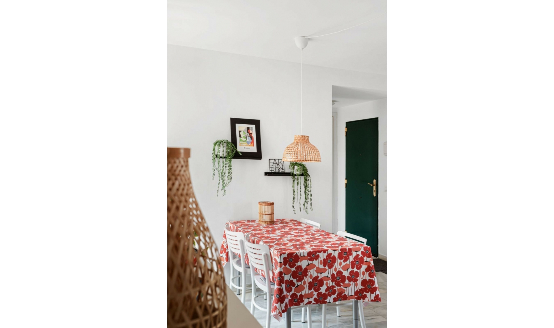 Resale - Apartment -
Torrequebrada