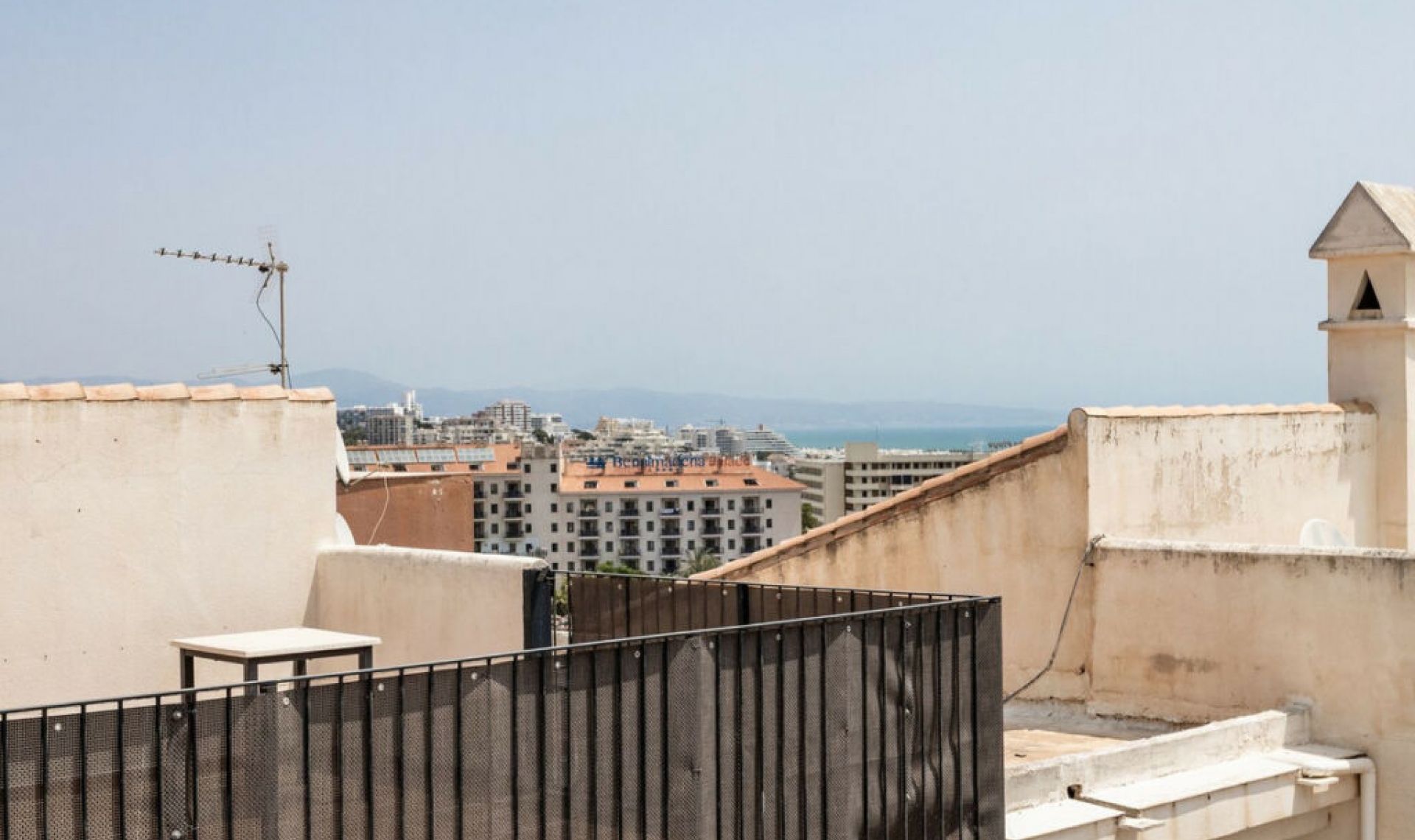 Resale - Apartment -
Torrequebrada