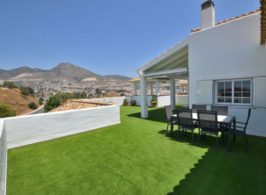 Resale - Apartment -
Torrequebrada