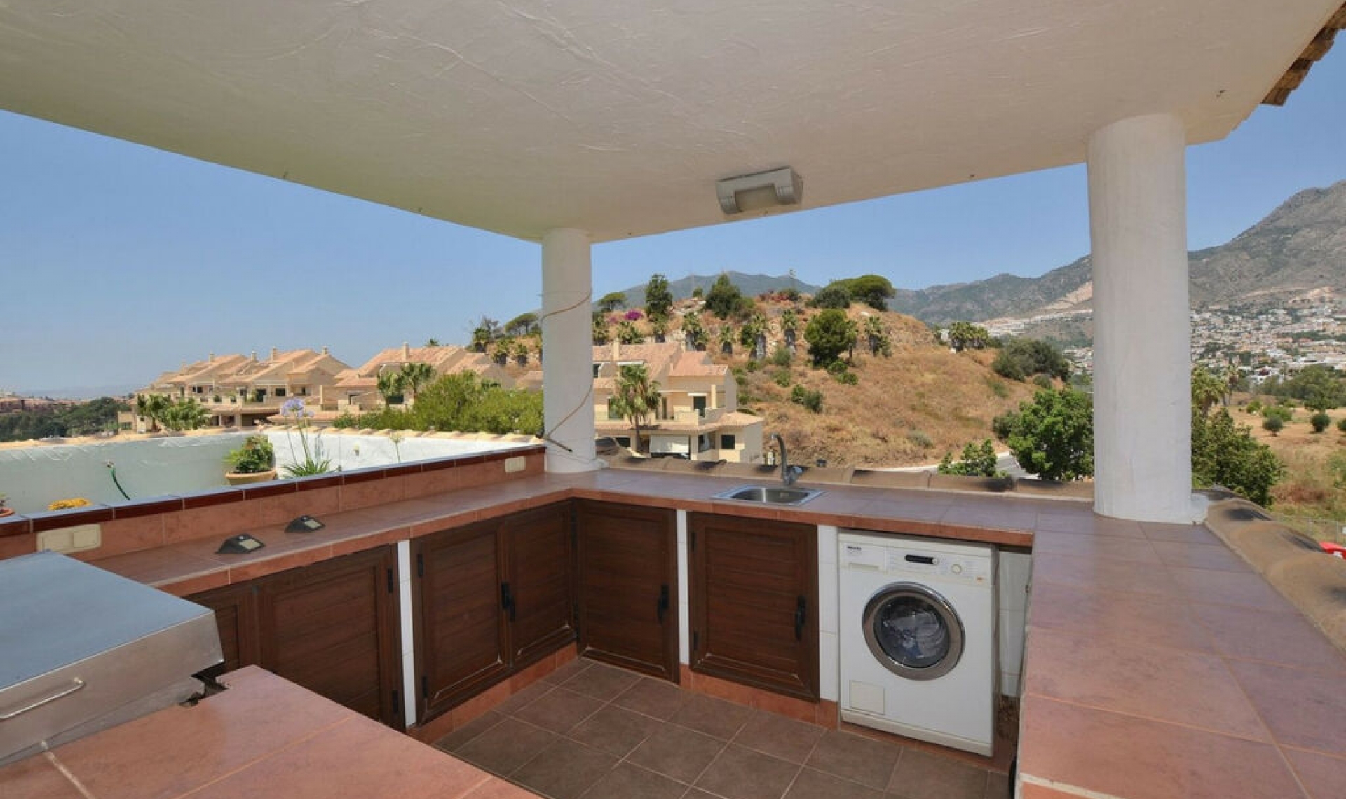 Resale - Apartment -
Torrequebrada