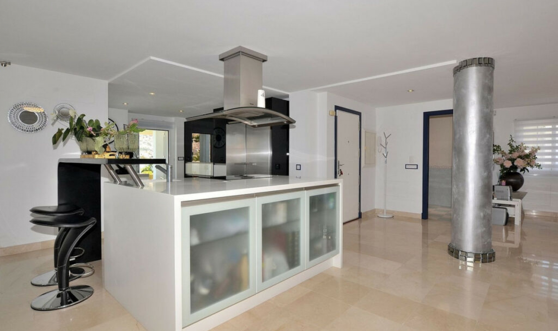 Resale - Apartment -
Torrequebrada