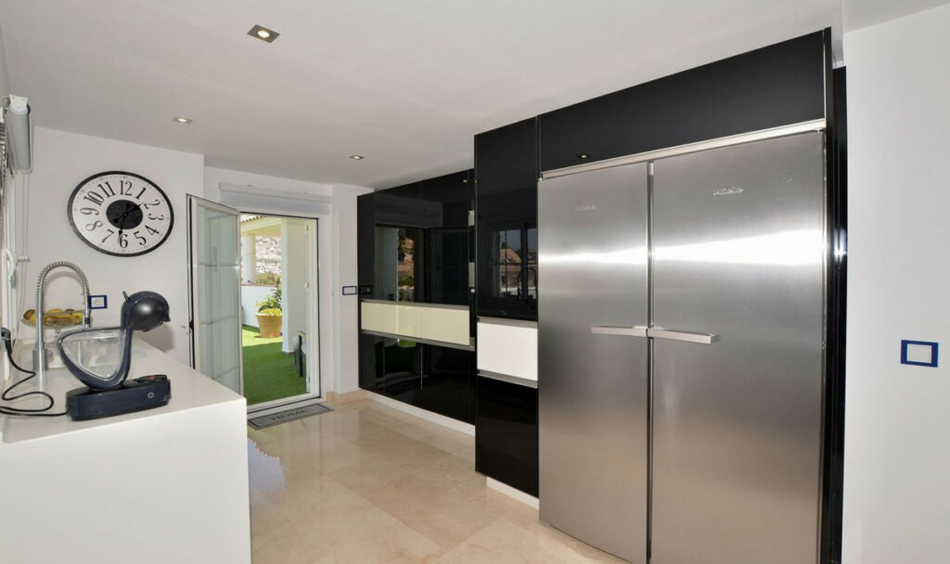 Resale - Apartment -
Torrequebrada