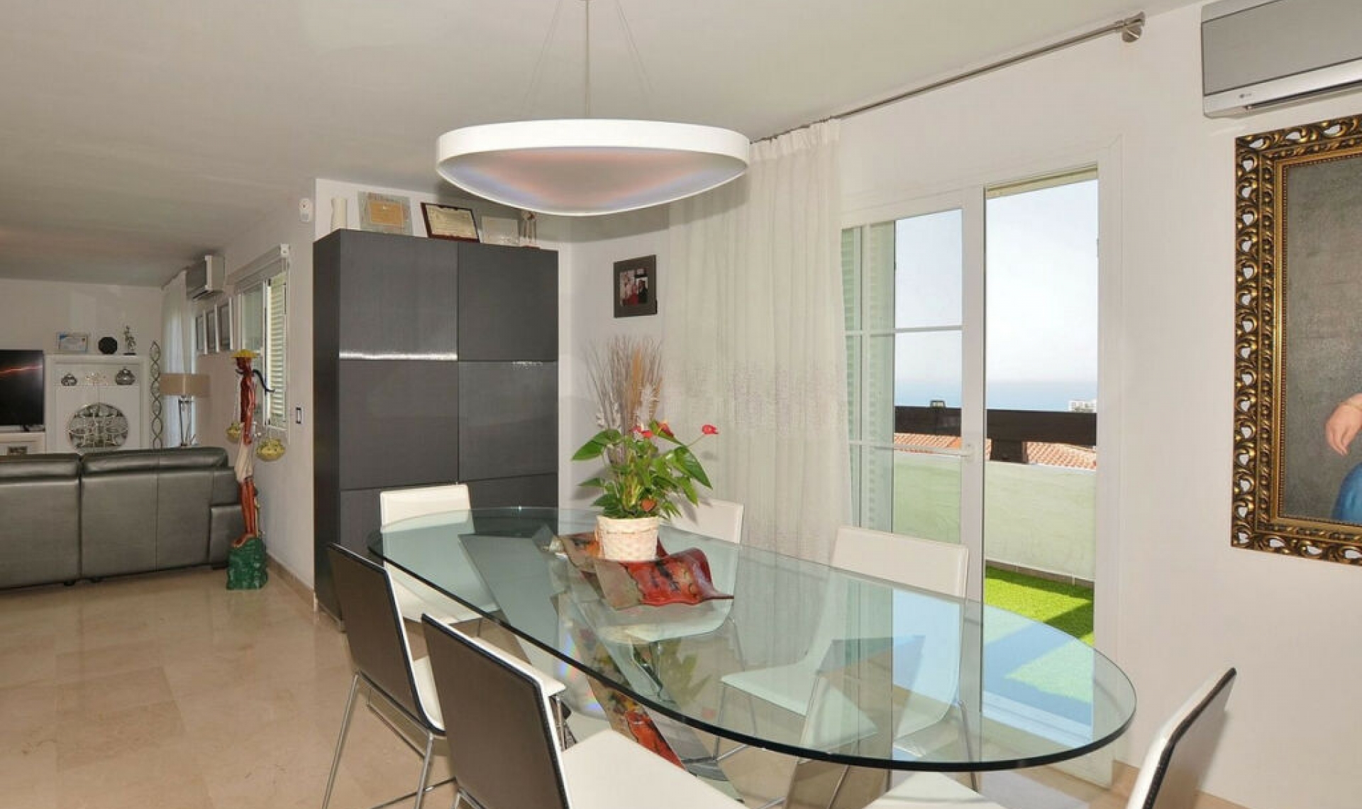 Resale - Apartment -
Torrequebrada
